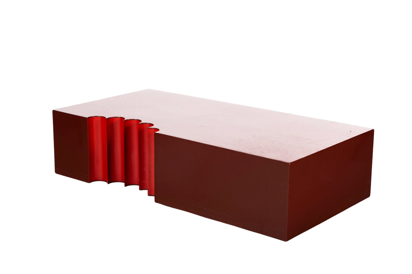 Table basse Godzilla par Johan Schule, en aluminium laqué rouge, 31x131x66 cm - 2