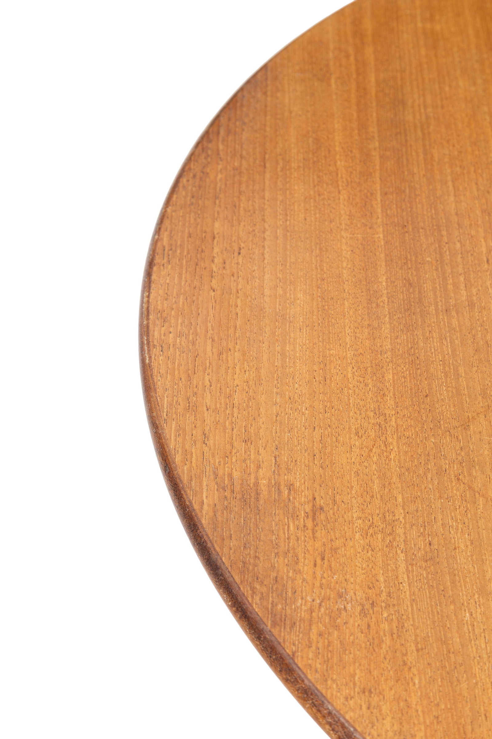 Table de salle à manger, circa 1970, en placage de chêne, plateau circulaire, on joint deu - 3