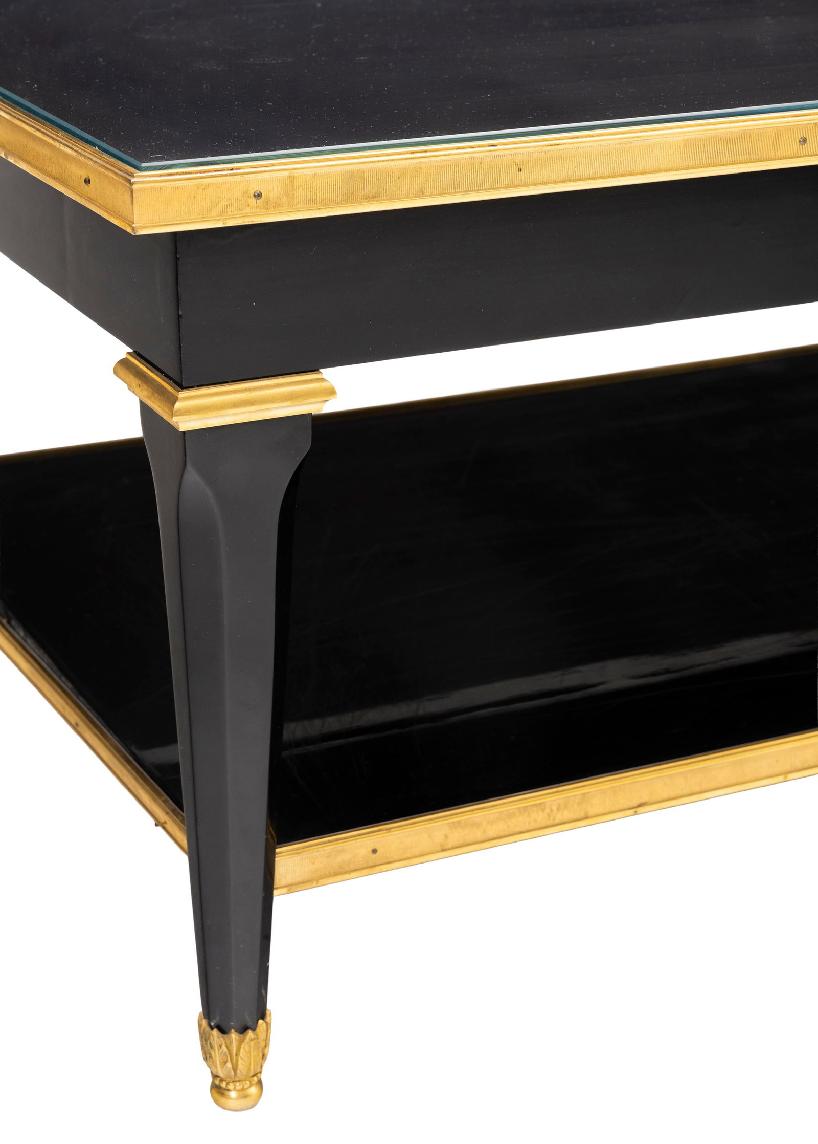 Table basse dans le goût de la maison Jansen, XXe s., en bois laqué noir, plateau ceint d' - 2