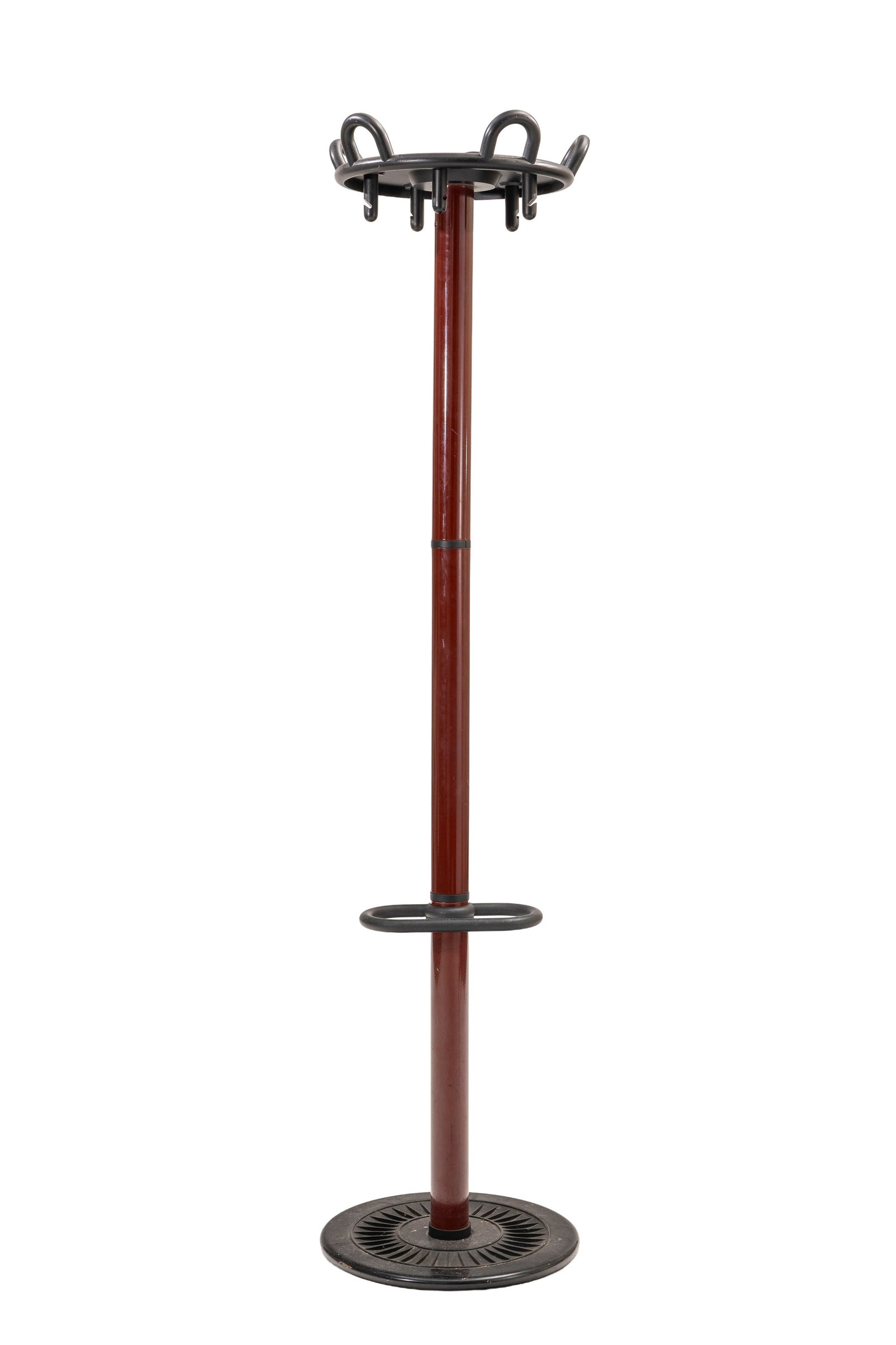 Porte-manteau Top par Paolo Segota, édition Luci, circa 1980, en aluminium teinté rouge et: Porte-manteau Top par Paolo Segota, édition Luci, circa 1980, en aluminium teinté rouge et polymère noir, h. 170 cm Condition rayures et marques de coups
