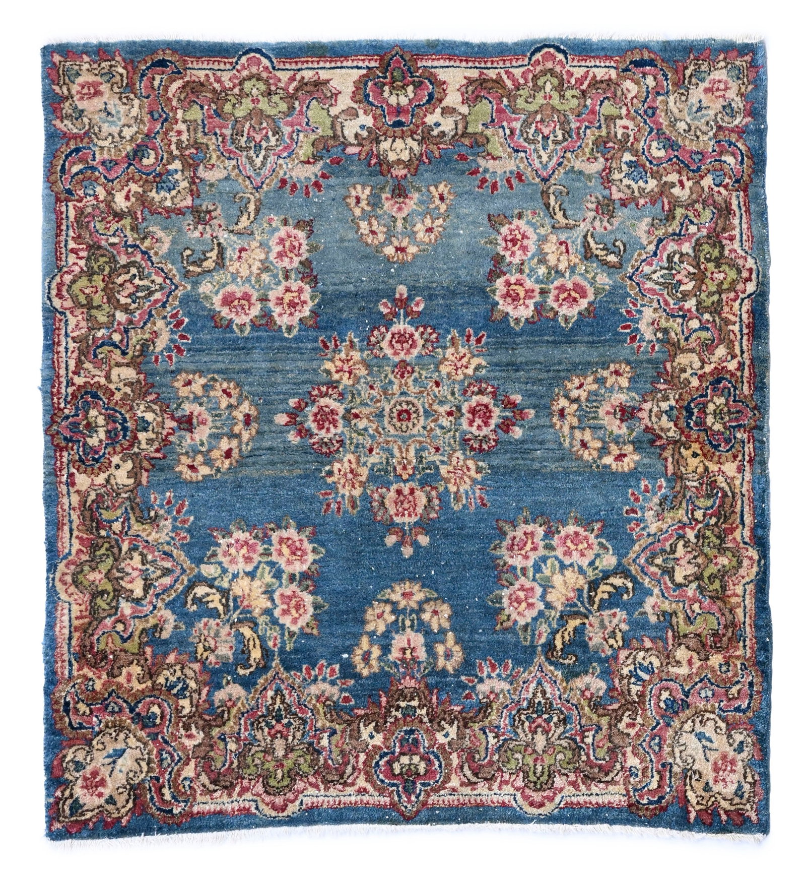 Paire de tapis Kerman, Iran, milieu du XXe s., à médaillon central ceinturé de fleurs - 2