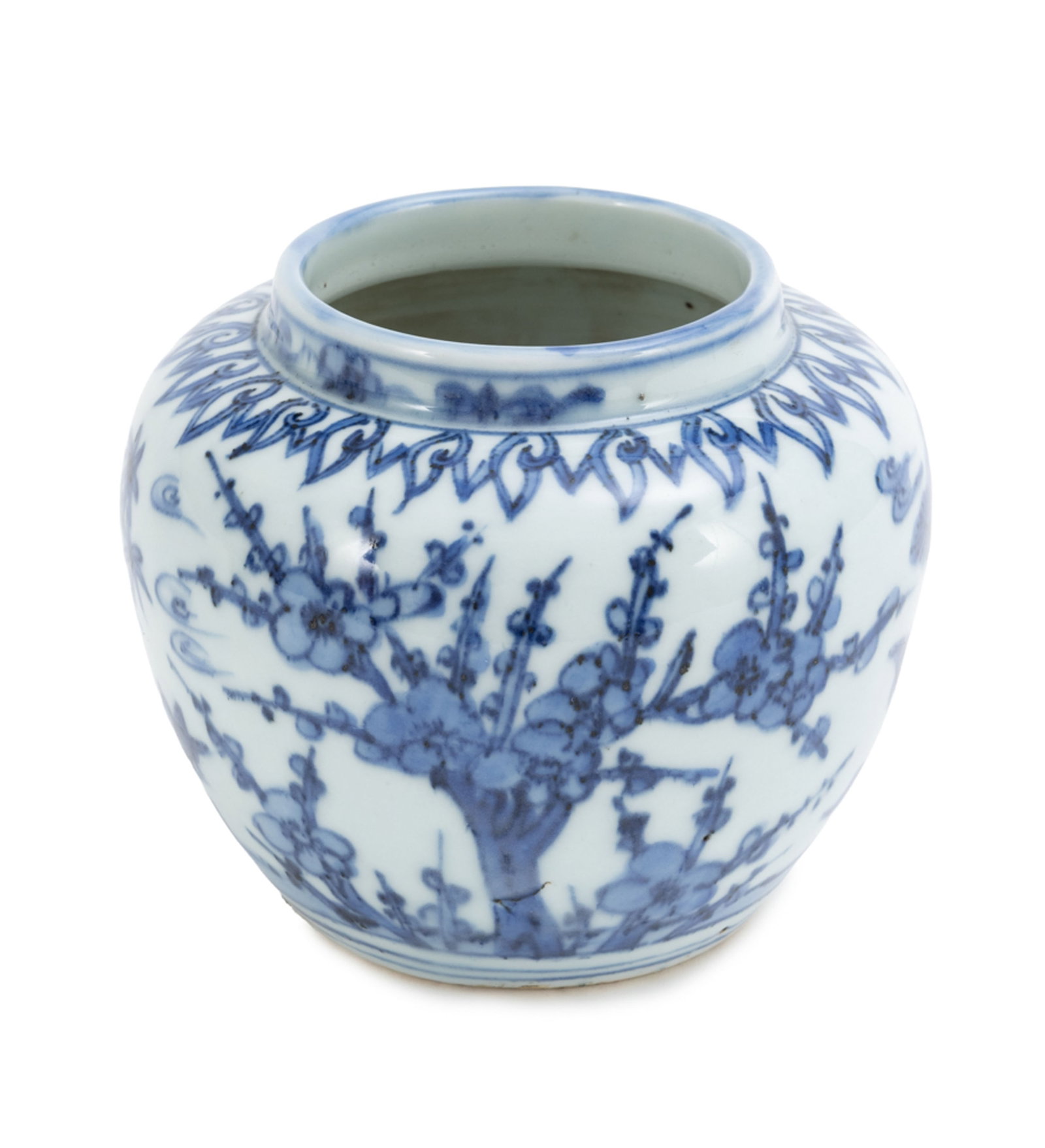 Pot en porcelaine, Chine, dynastie Qing, décor en bleu de paysage avec les Suihan Sanyou ("Troi: Pot en porcelaine, Chine, dynastie Qing, décor en bleu de paysage avec les Suihan Sanyou ("Trois Amis du Froid": pin, bambou et prunus) et des oiseaux, h. 12,5 cm A blue and white porcelain jar, 