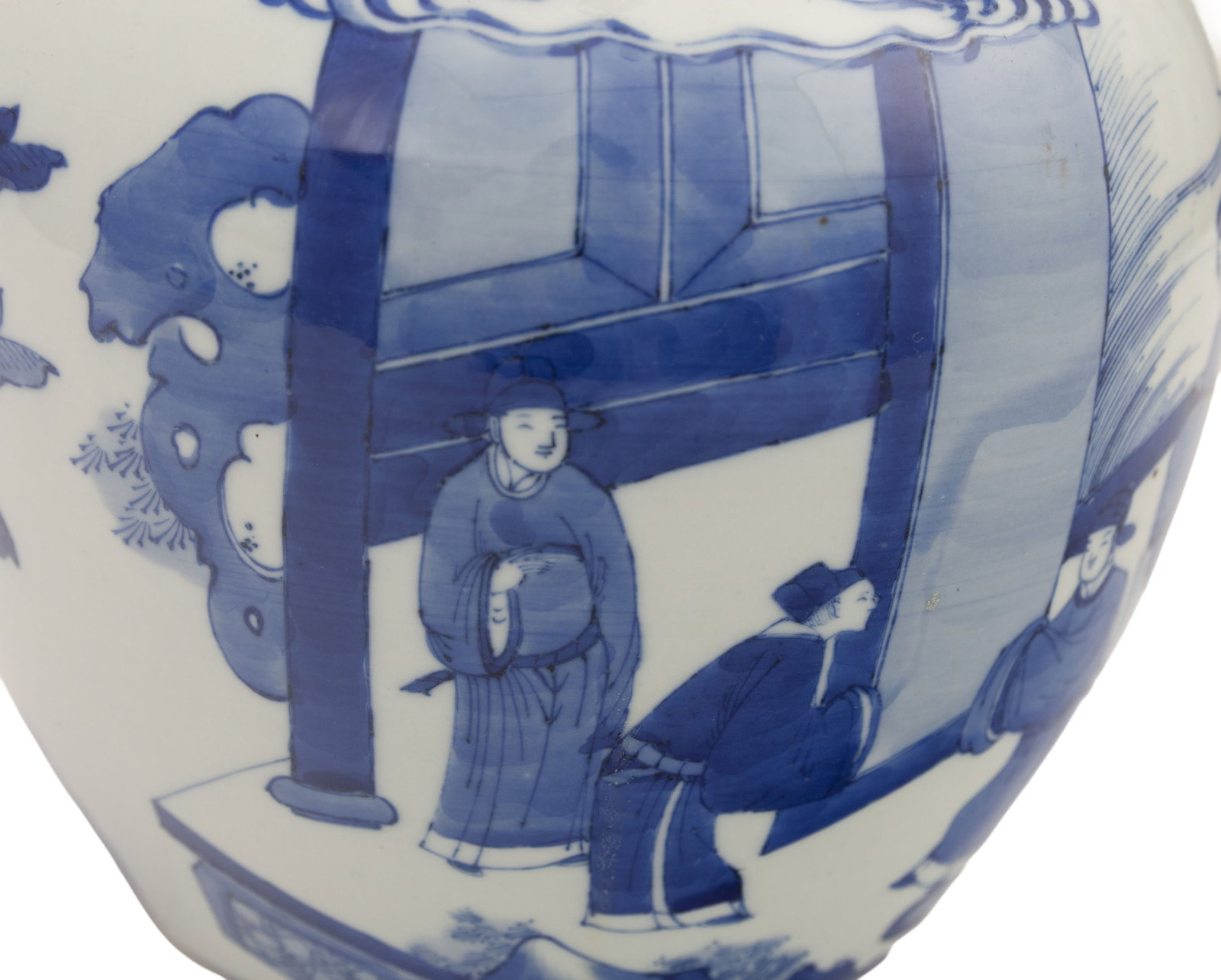 Pot en porcelaine, Chine, dynastie Qing, décor en bleu de personnages sur une terrasse, marque  - 3