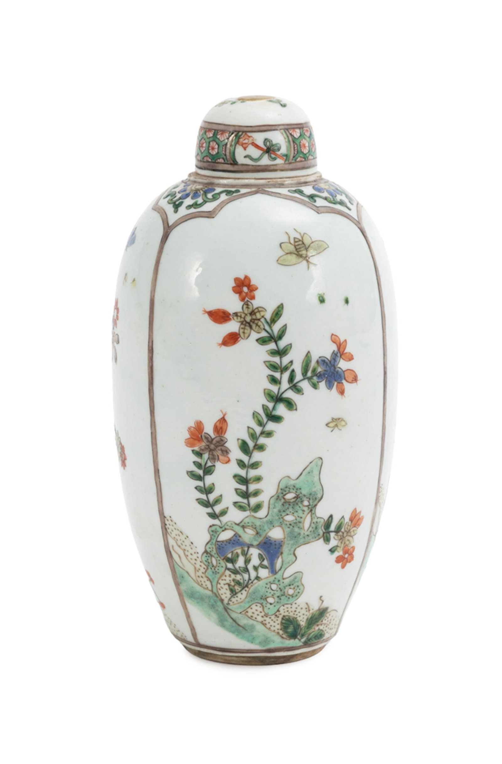 Vase oblong couvert en porcelaine famille verte, Chine, dynastie Qing, décor de fleurs et papil - 2