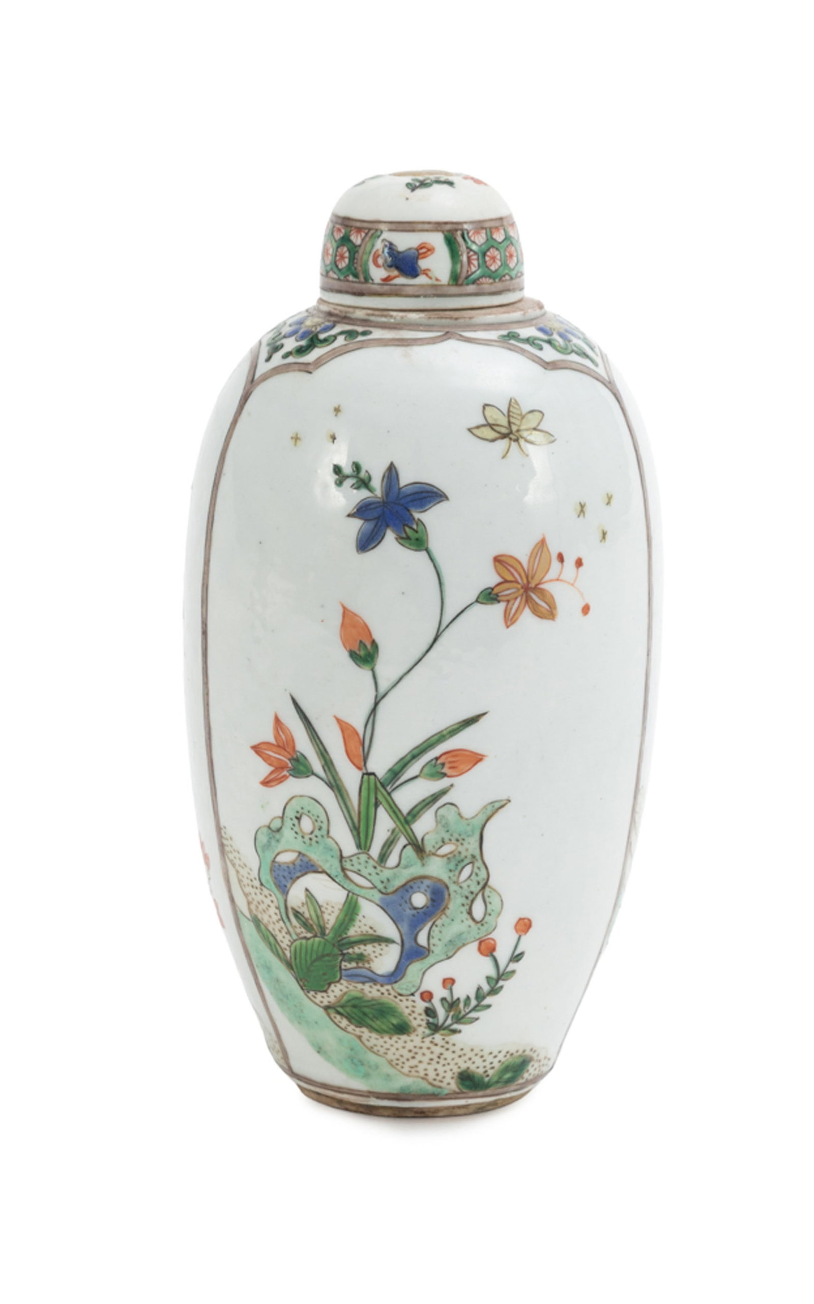Vase oblong couvert en porcelaine famille verte, Chine, dynastie Qing, décor de fleurs et papil - 3