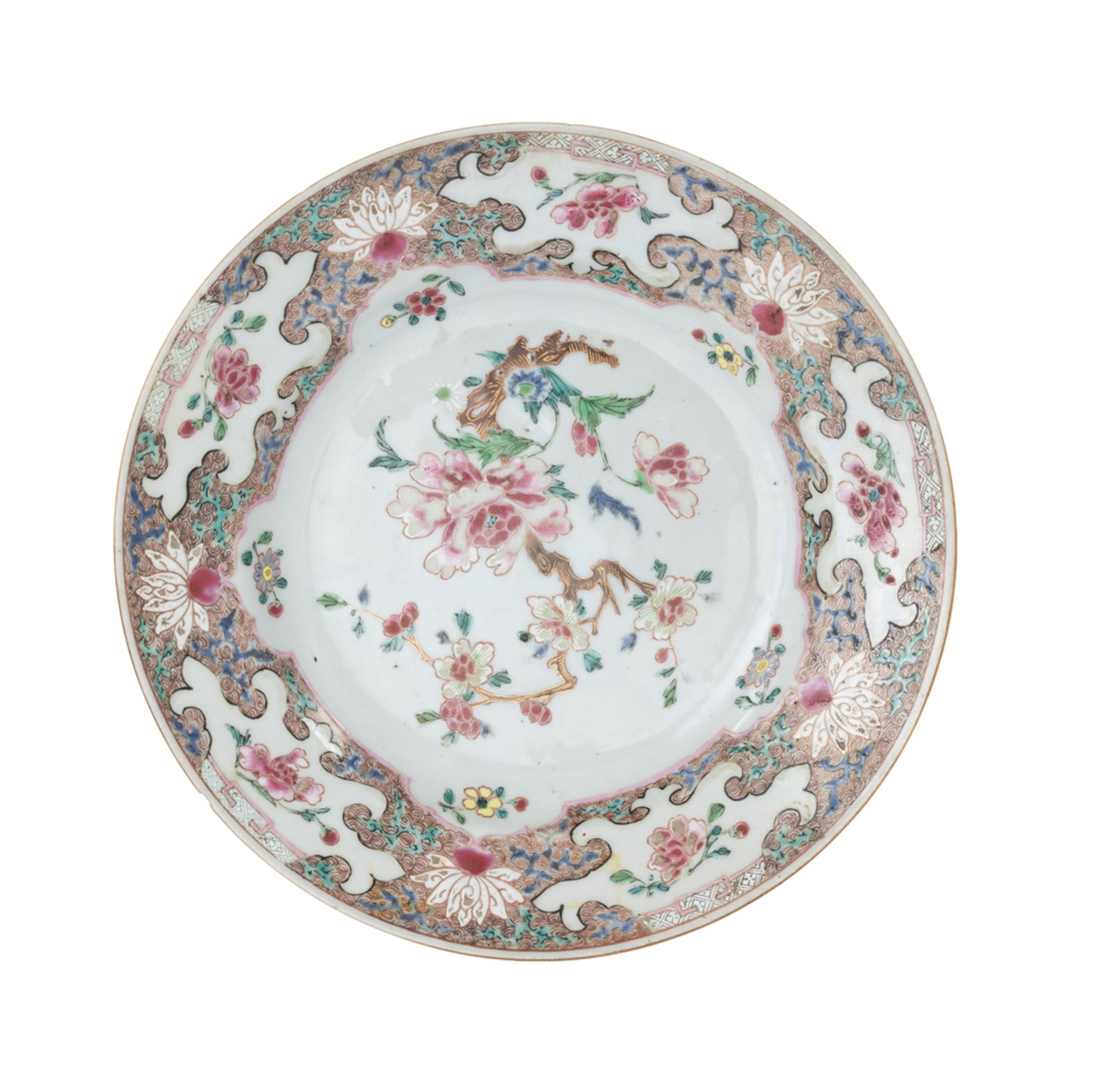 Ensemble de 3 assiettes et 1 ravier ovale en porcelaine famille rose, Chine, XVIIIe s.: 1 assiette o - 5