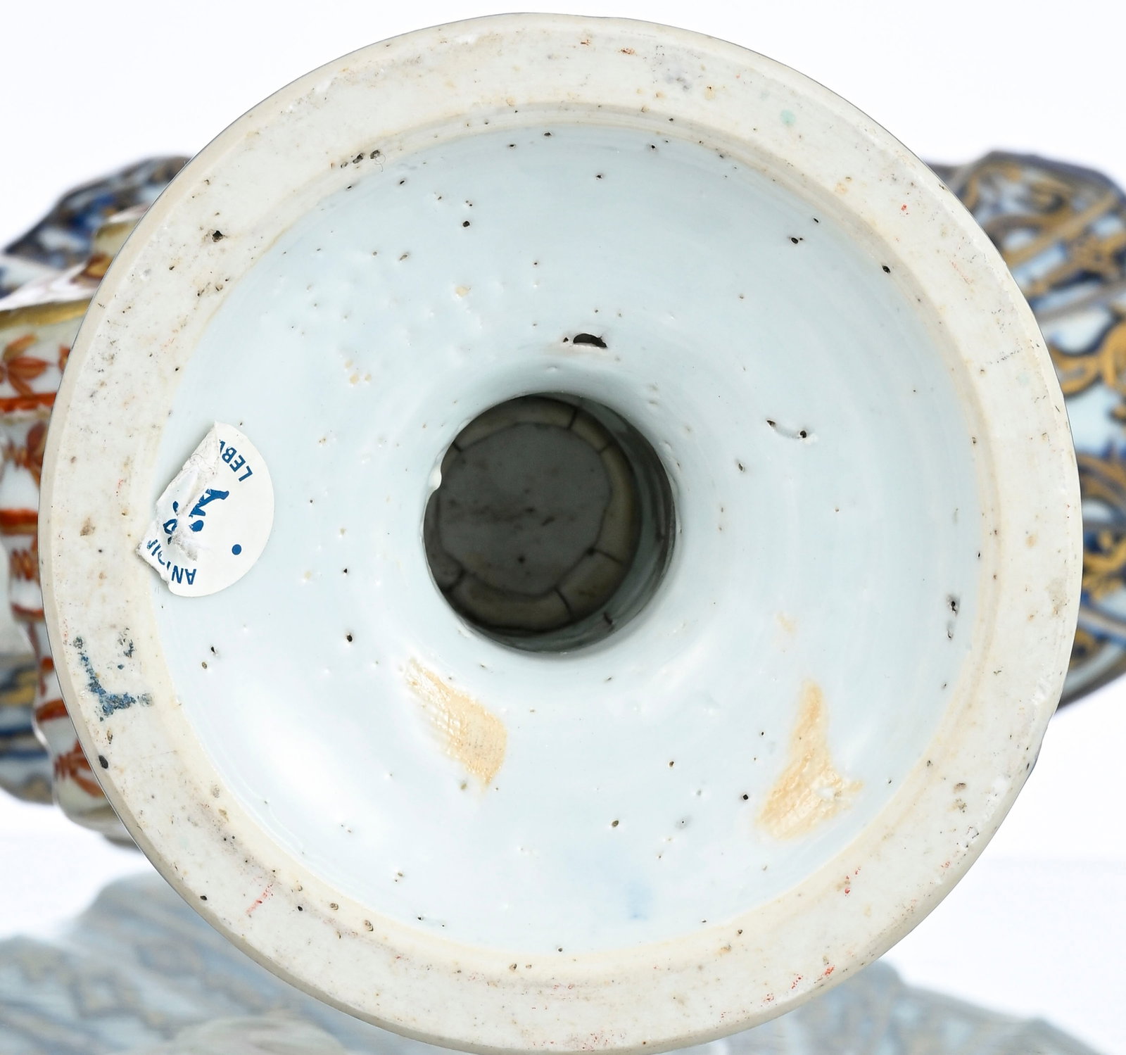 Aiguière et son bassin en porcelaine Imari, Chine, XVIIIe s., l'aiguière en forme de nauti - 7