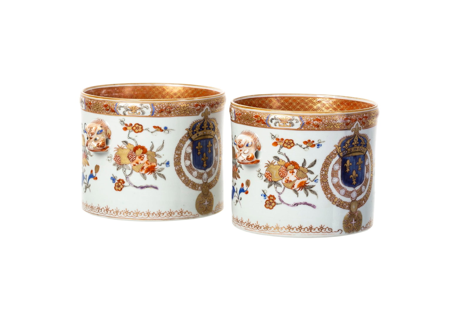 Paire de rafraîchissoirs en porcelaine Imari, Chine, ca 1730, ou France, manufacture Samson, XI - 3