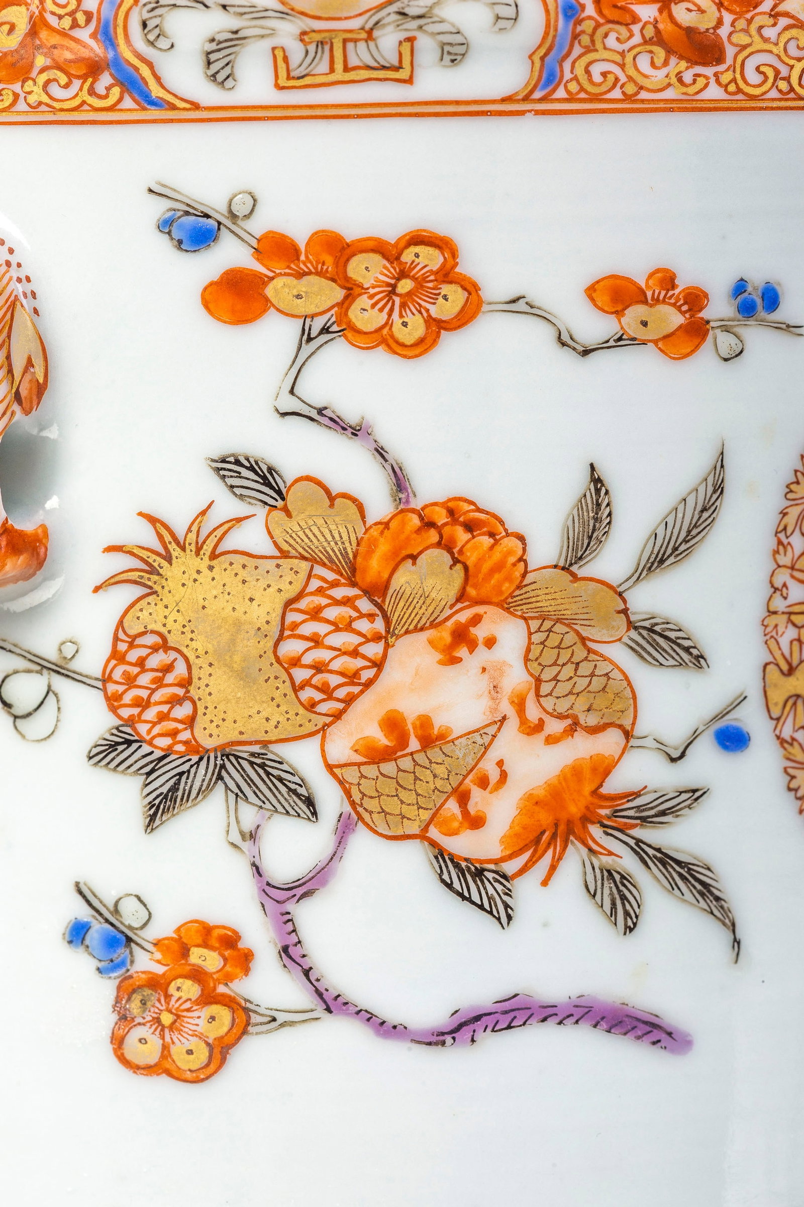Paire de rafraîchissoirs en porcelaine Imari, Chine, ca 1730, ou France, manufacture Samson, XI - 9
