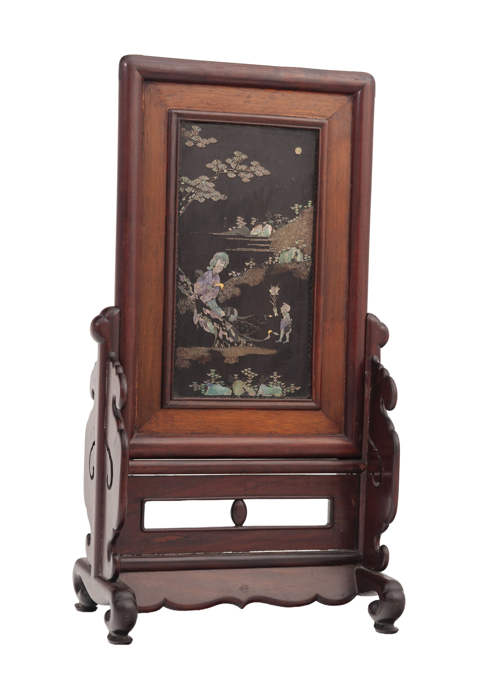 Écran de lettré en bois laqué avec incrustations de nacre, Chine, dynastie Qing, d: Écran de lettré en bois laqué avec incrustations de nacre, Chine, dynastie Qing, décor d'un côté de femme et enfant dans un paysage, l'autre côté orné