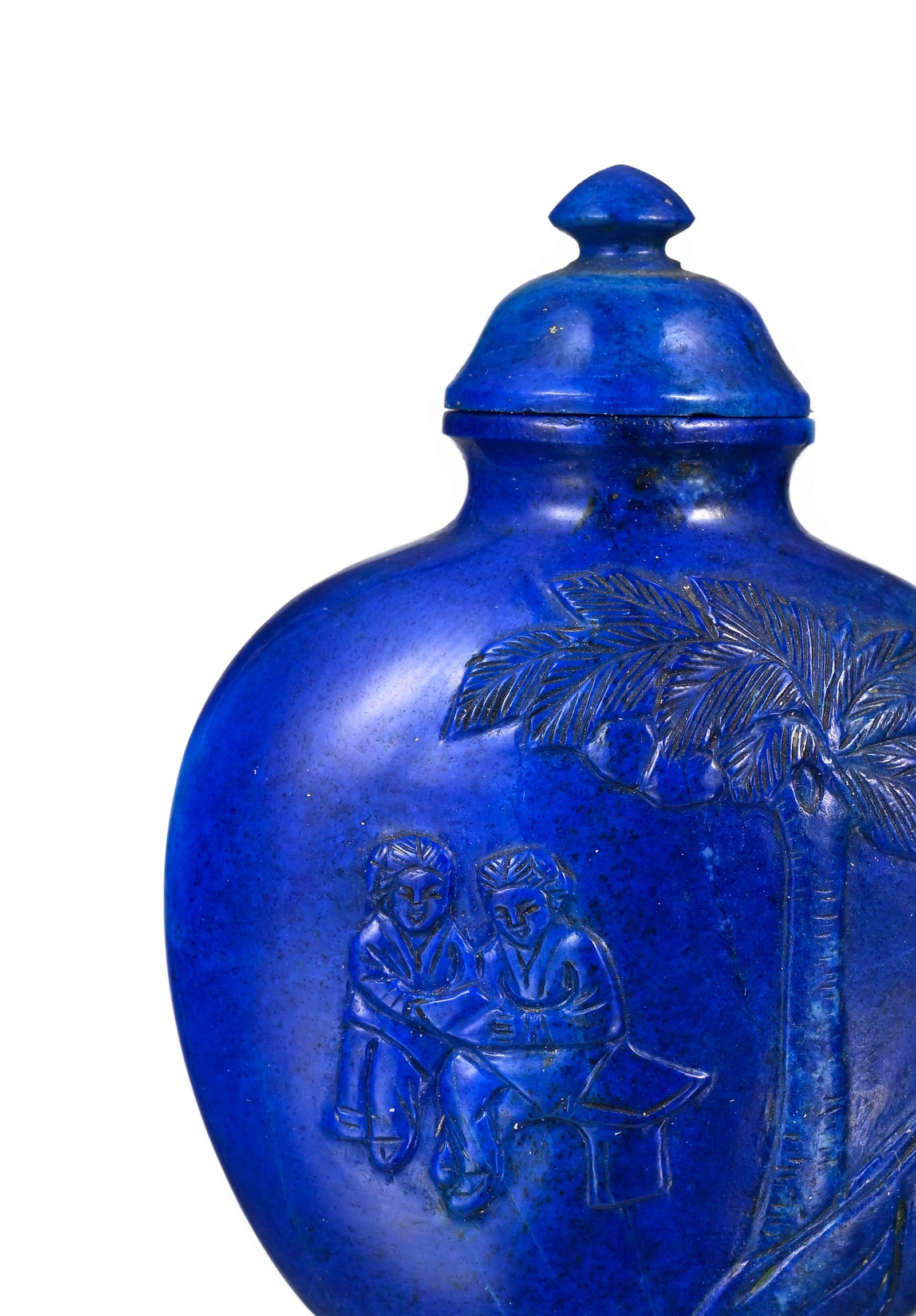 Ensemble de 5 flacons à priser en divers matériaux, Chine: 1 en agate, décor de daim, - 3