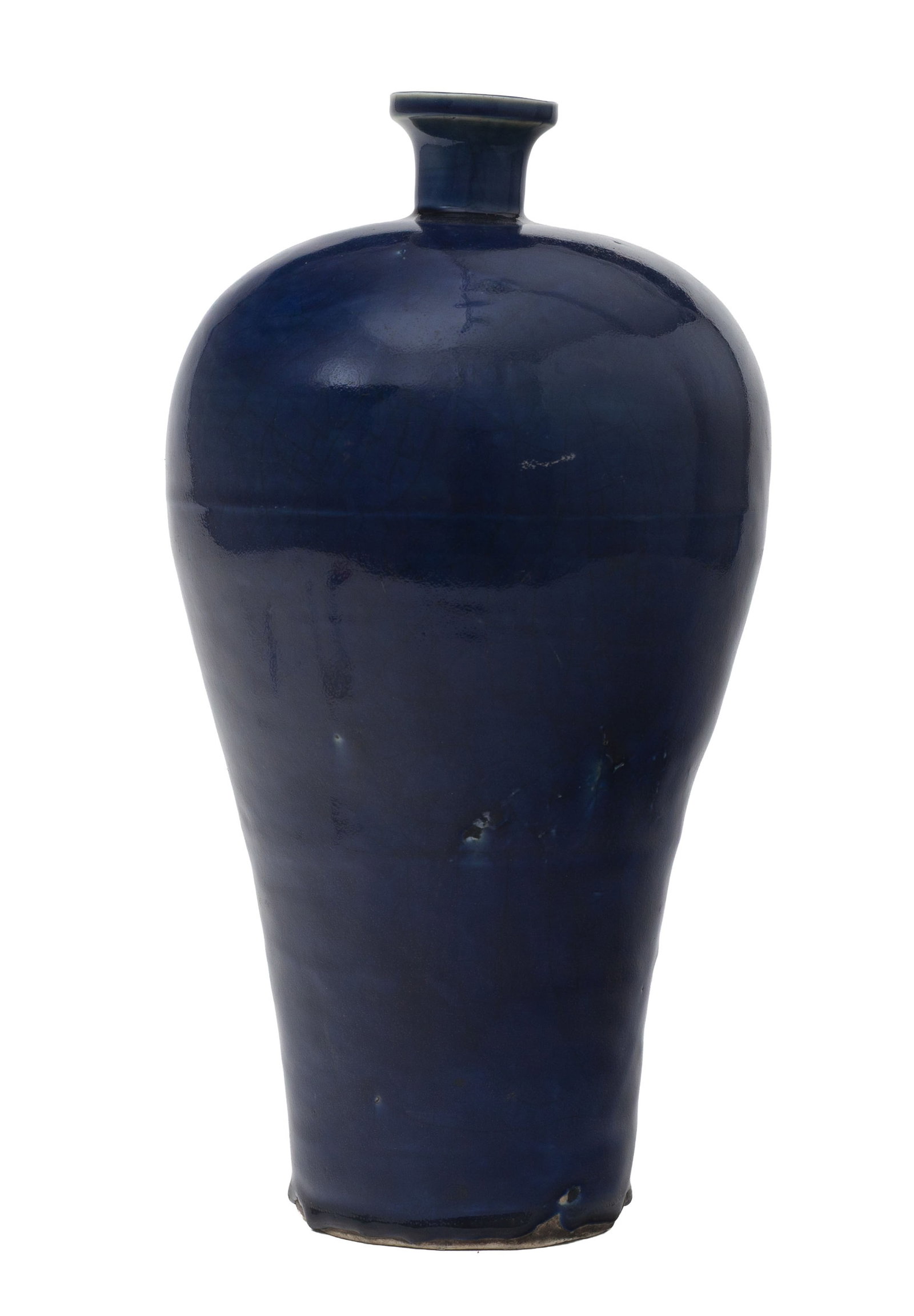 Vase meiping en porcelaine à glaçure craquelée monochrome bleue, Chine, XIX-XXe s., h: Vase meiping en porcelaine à glaçure craquelée monochrome bleue, Chine, XIX-XXe s., h. 41 cm (fêlé) Pour ce lot, la TVA due par l'acheteur est calculée sur le prix