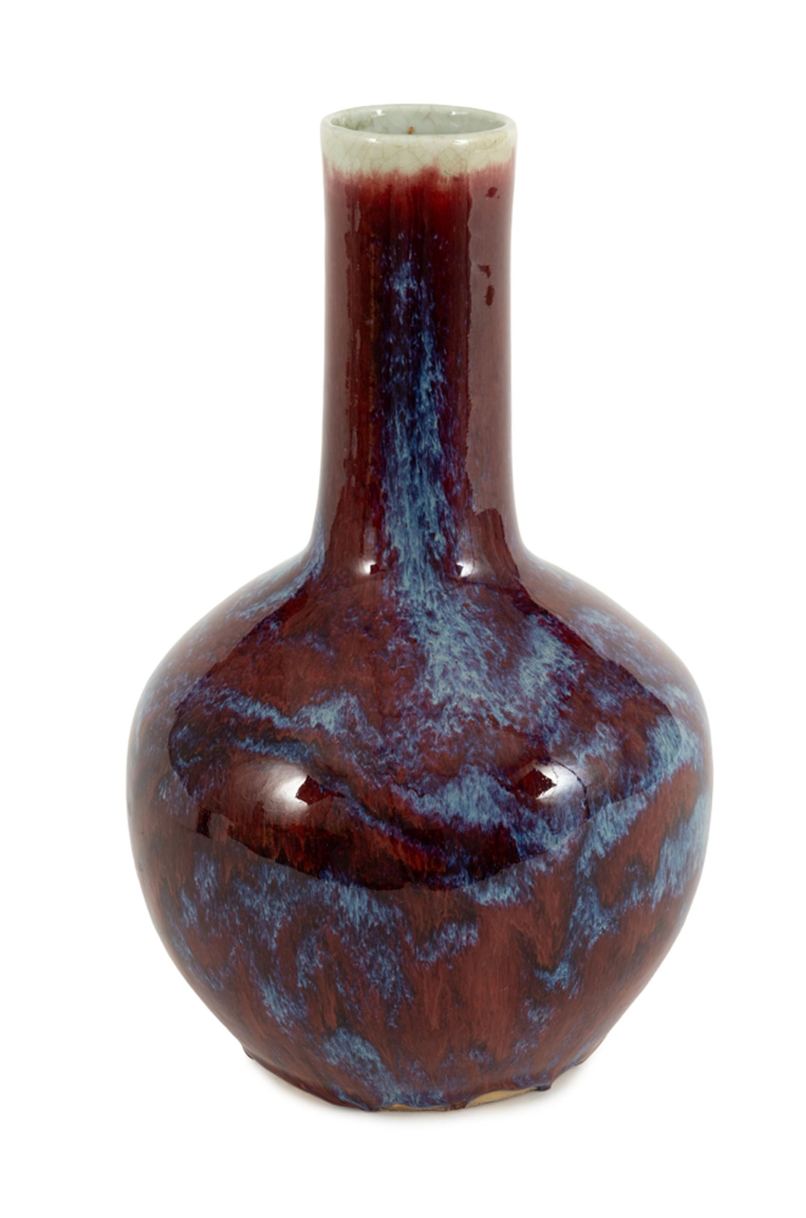 Vase en porcelaine à glaçure flambée, Chine, dynastie Qing, h. 36,5 cm: Vase en porcelaine à glaçure flambée, Chine, dynastie Qing, h. 36,5 cm A flambé-glazed porcelain vase, China, Qing dynasty, 36.5 cm high