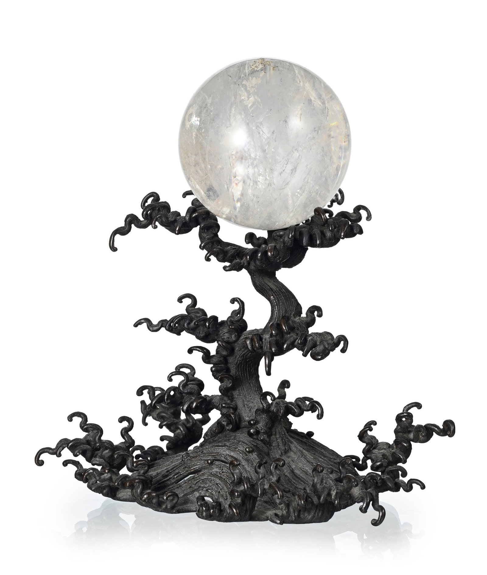 Sphère sur flots agités, okimono en cristal de roche et bronze, Japon, époque Meiji,  - 2