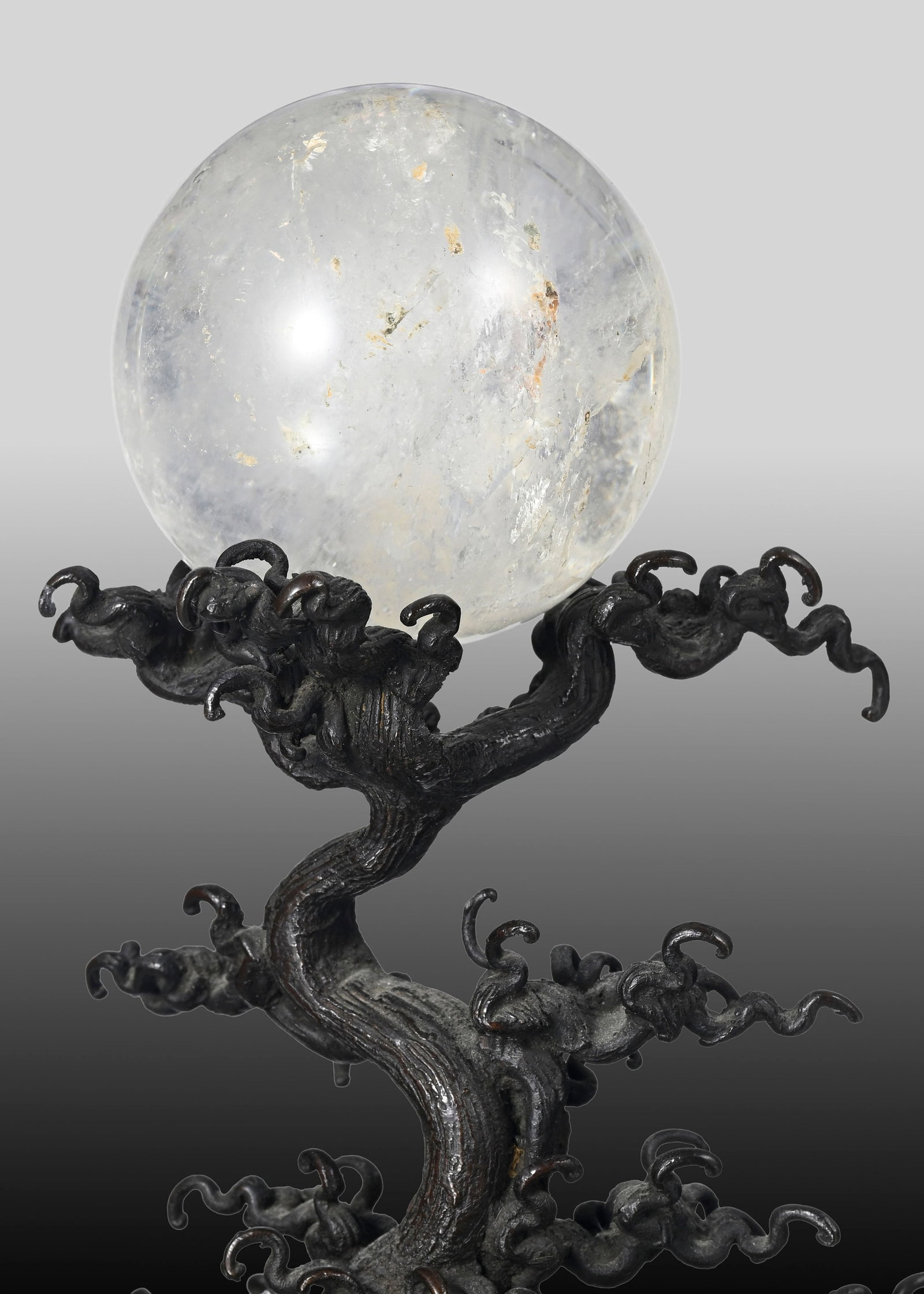 Sphère sur flots agités, okimono en cristal de roche et bronze, Japon, époque Meiji,  - 5