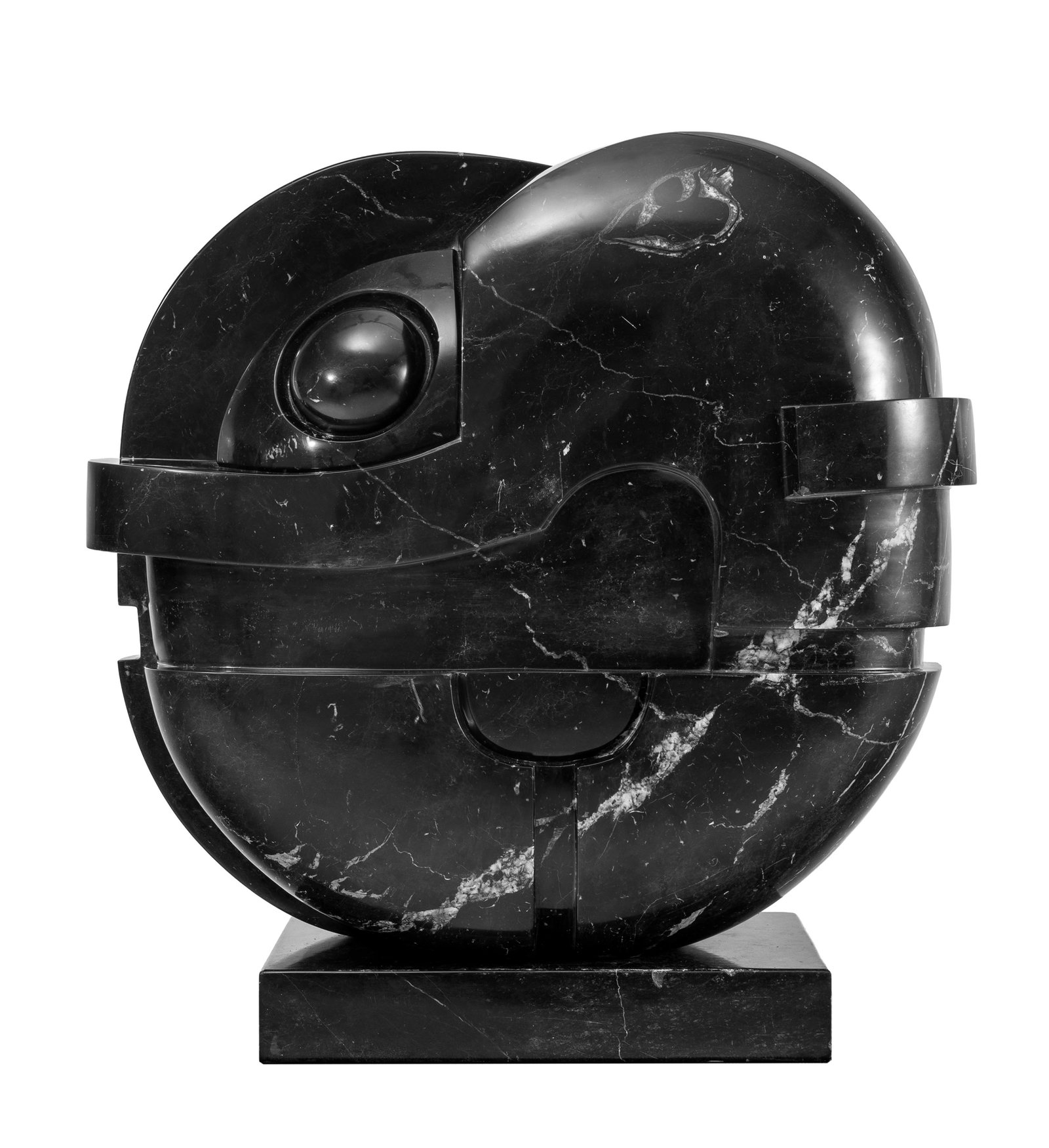 Franco Adami (1933-2022), Sans titre, sculpture en marbre, 80x78x40 cm (avec socle) Provenance:: Franco Adami (1933-2022), Sans titre, sculpture en marbre, 80x78x40 cm (avec socle) Provenance: Galerie Tony Rocfort, La Baule (FR) Condition Présence d'éclats