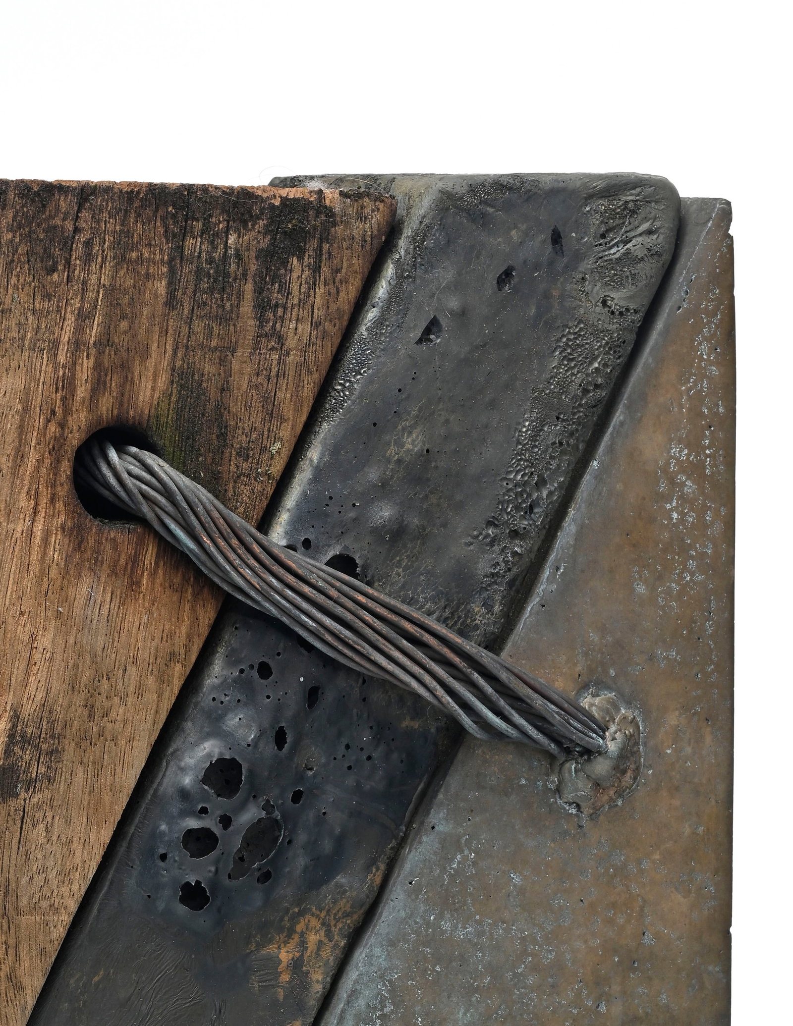 André Bucher (1924-c.2009), Sans titre, paire de sculptures en technique mixte (bronze, bois, p - 4