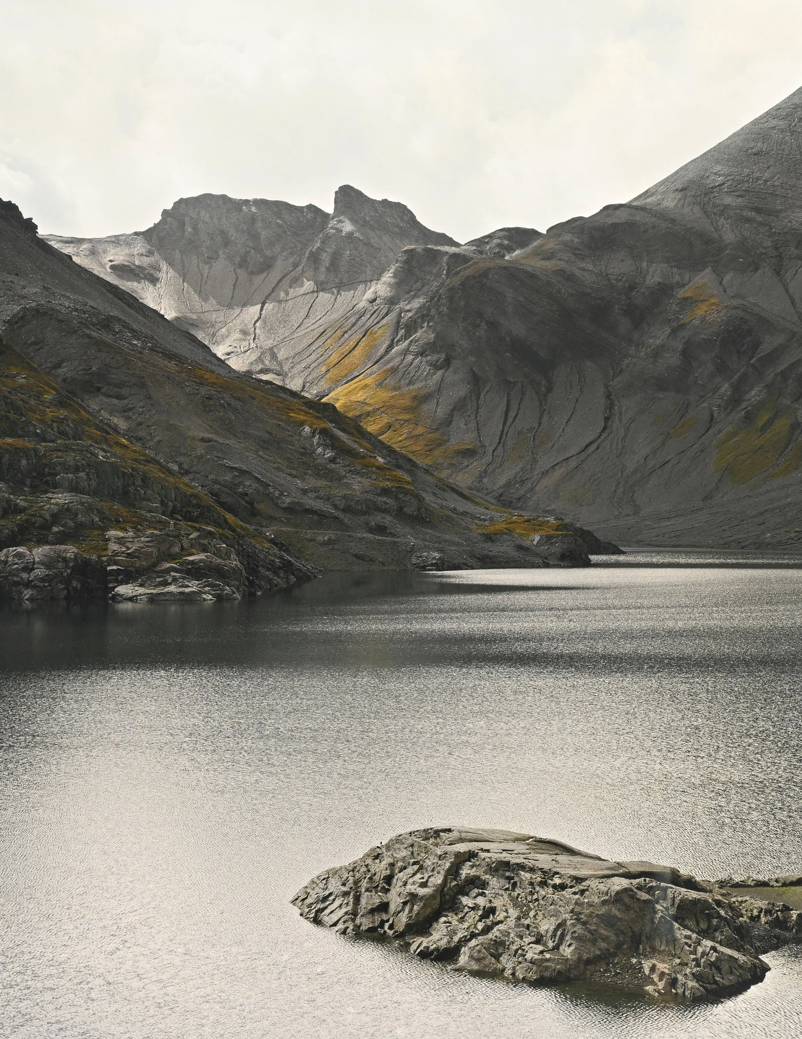 Matthieu Gafsou (1981), Paysage des Alpes, tirage argentique, 80x101 cm (photo) Webographie: Ma - 3