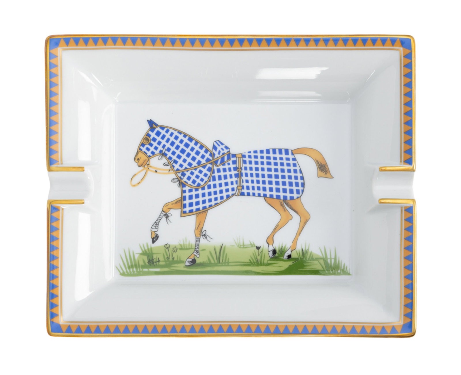 Hermès. Vide-poche cendrier en porcelaine, Paris, à décor de cheval, 19,6x16 cm: Hermès. Vide-poche cendrier en porcelaine, Paris, à décor de cheval, 19,6x16 cm