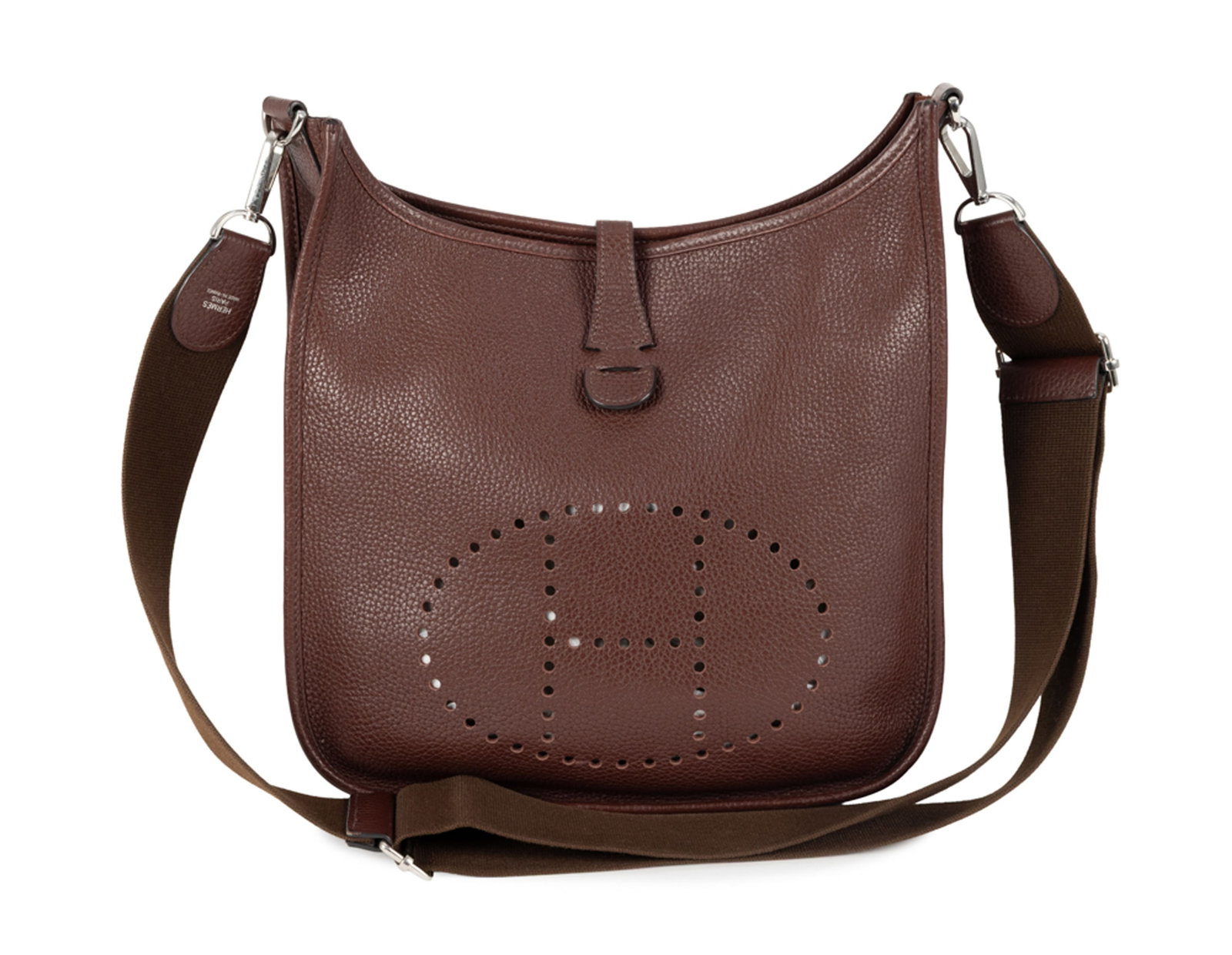 Hermès, sac Evelyne III 29 en cuir Togo chocolat, année 2020, motif H perforé, poche : Hermès, sac Evelyne III 29 en cuir Togo chocolat, année 2020, motif H perforé, poche extérieure, garnitures en métal couleur argent et bandoulière en toile réglable