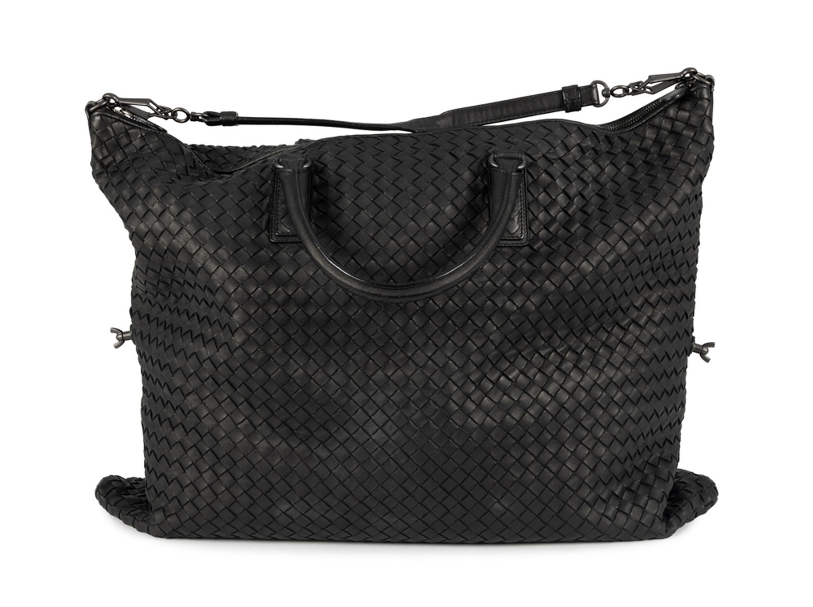 Bottega Veneta, sac Maxi Convertible Tote en cuir intrecciato nappa, fixations de chaque côt: Bottega Veneta, sac Maxi Convertible Tote en cuir intrecciato nappa, fixations de chaque côté pour plier le sac en rabat, double poignée et petite bandoulière, 42x50 cm Condition