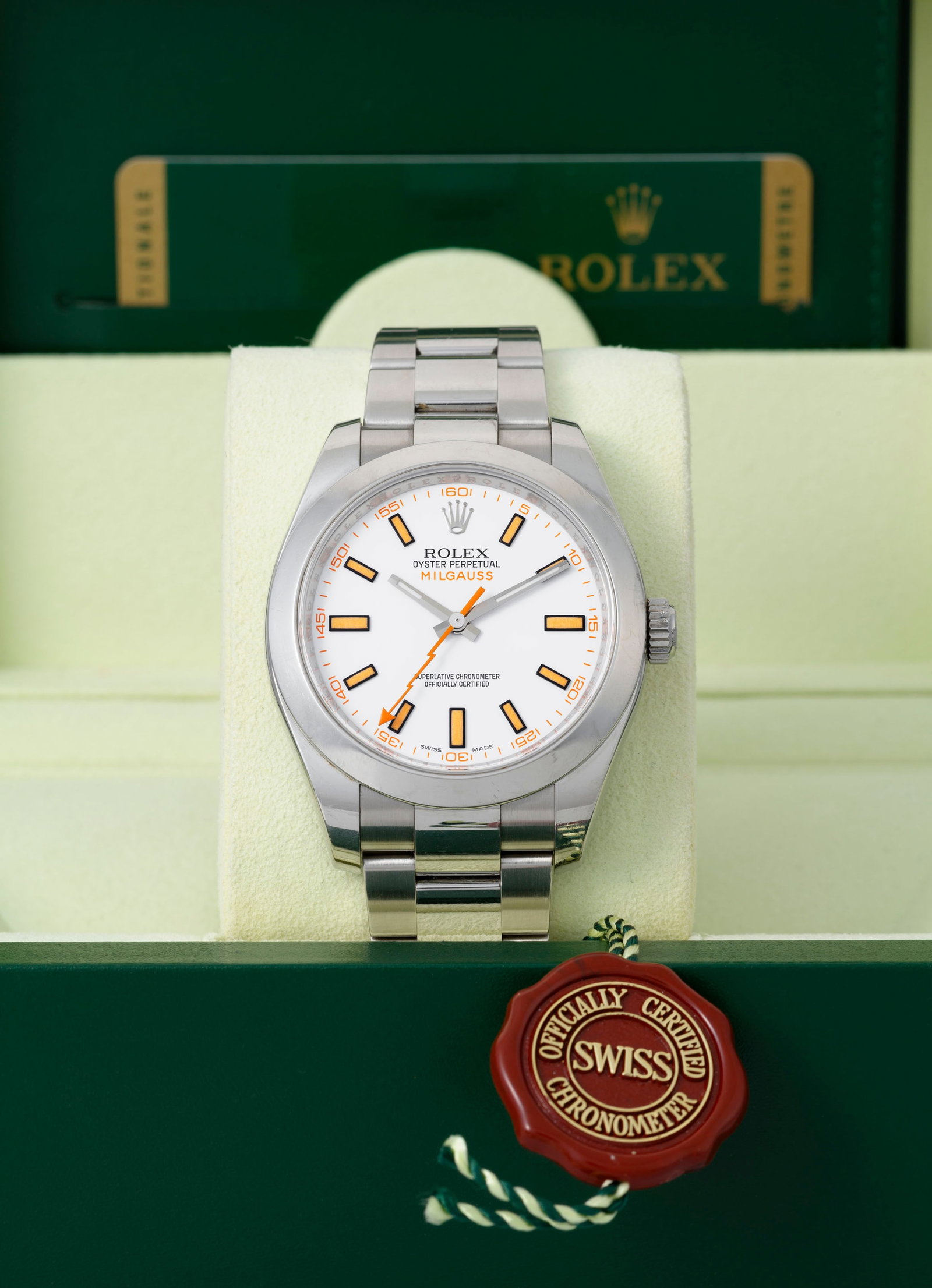 Rolex, Milgauss, réf. 116400/2380, montre-bracelet en acier, circa 2010 Mouvement: cal. 3131, - 5