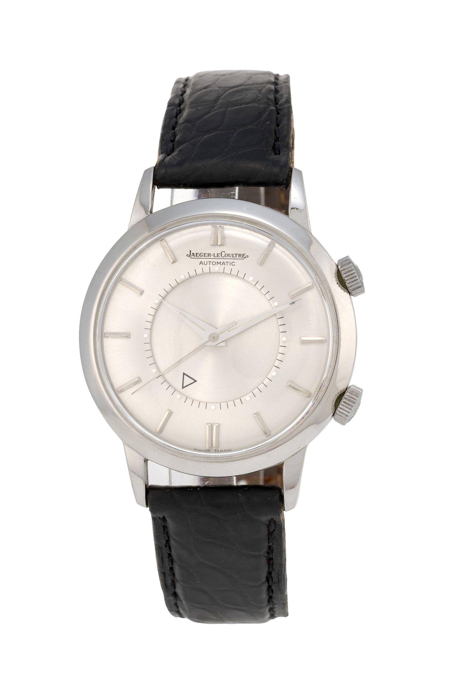 Jaeger-LeCoultre, Memovox, montre en acier avec alarme Mouvement: automatique, n°1332058 Bo: Jaeger-LeCoultre, Memovox, montre en acier avec alarme Mouvement: automatique, n°1332058 Boîtier: n°761877, diam. 37 mm Complication: alarme Bracelet: croco noir avec boucle ardillon