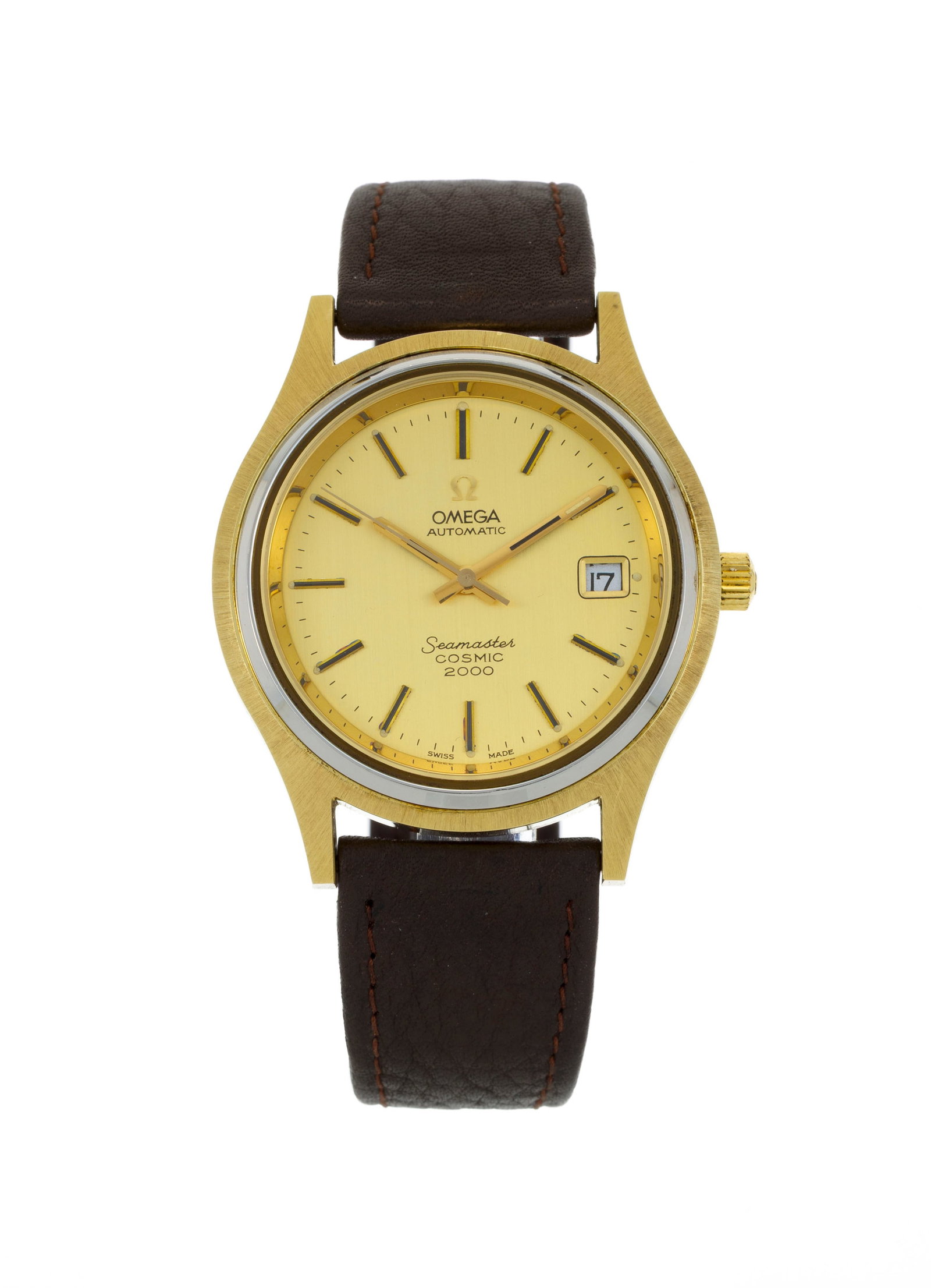 Omega, Seamaster, Cosmic 2000, montre en plaqué or Mouvement: automatique Boîtier: di: Omega, Seamaster, Cosmic 2000, montre en plaqué or Mouvement: automatique Boîtier: diam. 38 mm Complication: date à guichet Bracelet Omega: cuir marron avec boucle ardillon plaqué