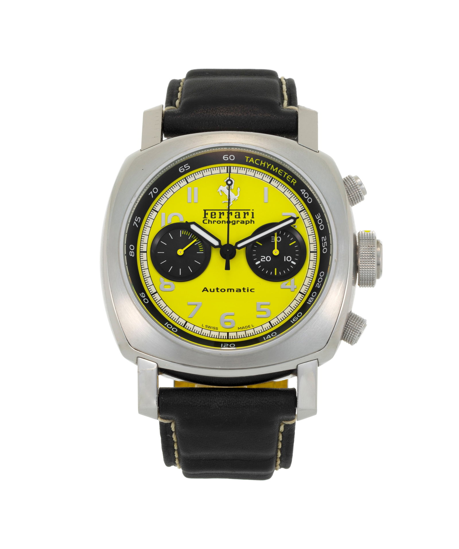 Panerai et Ferrari, réf. F 6656, Ed. Limitée n°F A102/700, montre chronographe en aci: Panerai et Ferrari, réf. F 6656, Ed. Limitée n°F A102/700, montre chronographe en acier Mouvement: cal. ETA 7753, automatique, 27 rubis, n°452316 Boîtier: n°BB 1189171,