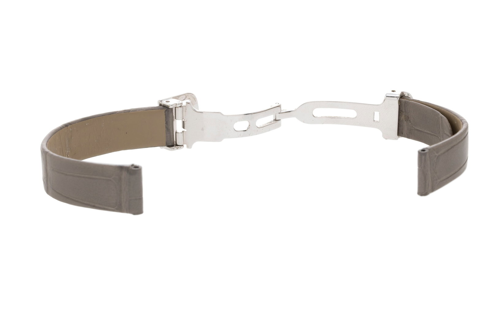 Cartier, boucle déployante en or gris 750 avec son bracelet en croco gris, signé, larg. ex - 2