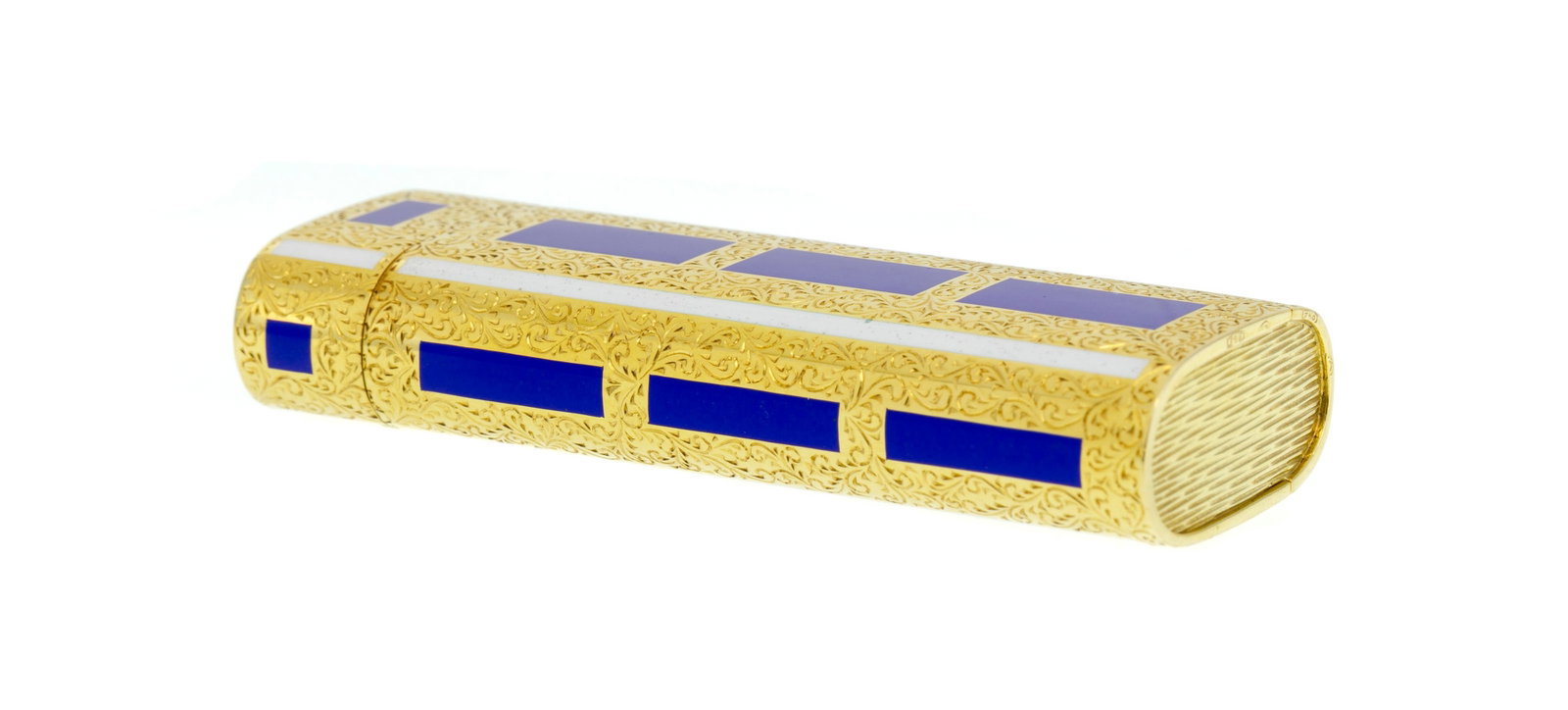 Briquet en or 750 gravé de rinceaux et métal orné d'émail bleu et blanc, h. 7.2  - 3