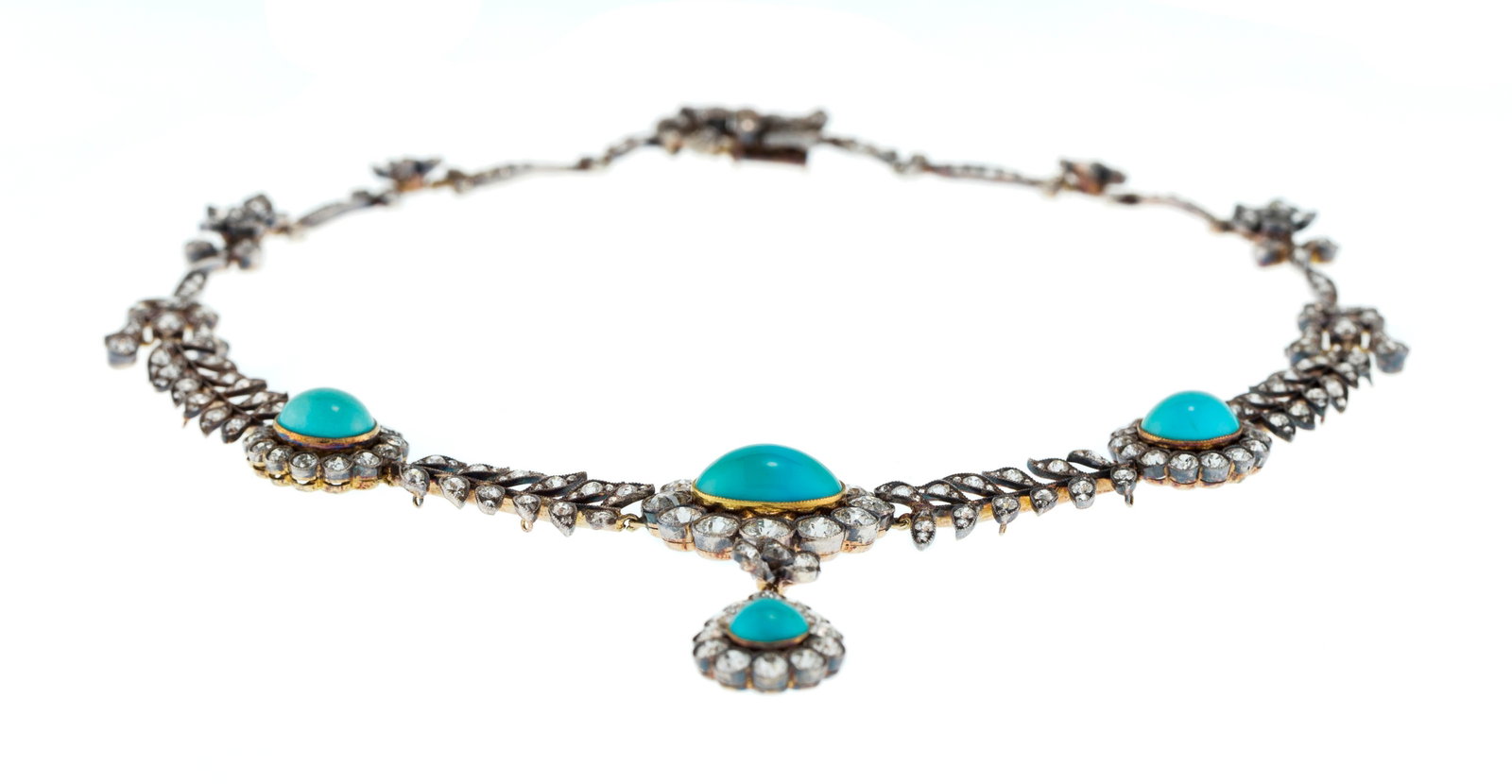 Collier XIXe s., or et argent stylisant un motif végétal entièrement serti millegrain - 2