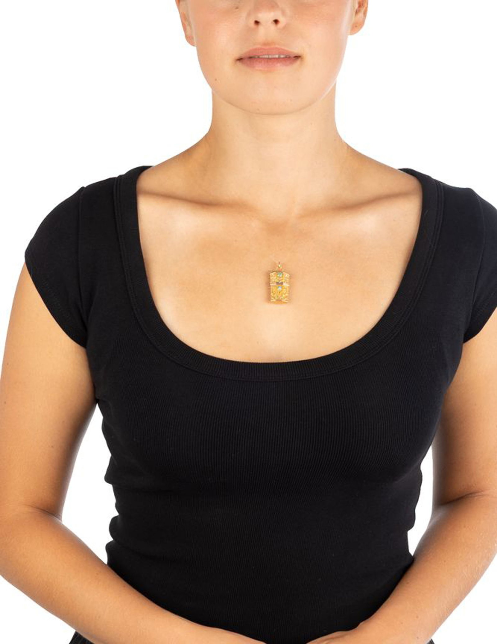 Pendentif à compartiment début XXe s., 2 ors 750 ciselés d'un motif végétal - 4
