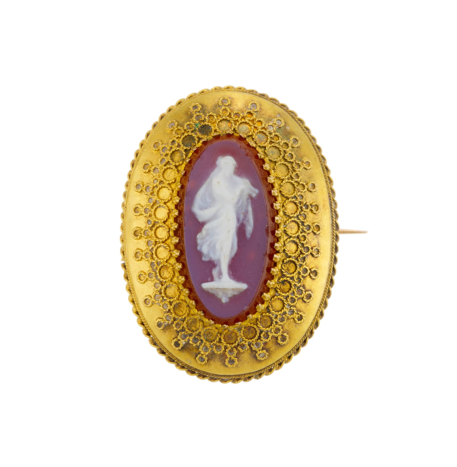 Broche XIXe s., or 585 ornée d’un camée sur verre, h. 2.5 cm: Broche XIXe s., or 585 ornée d’un camée sur verre, h. 2.5 cm Condition Bon état de conservation général étant donné l'âge de la pièce ,