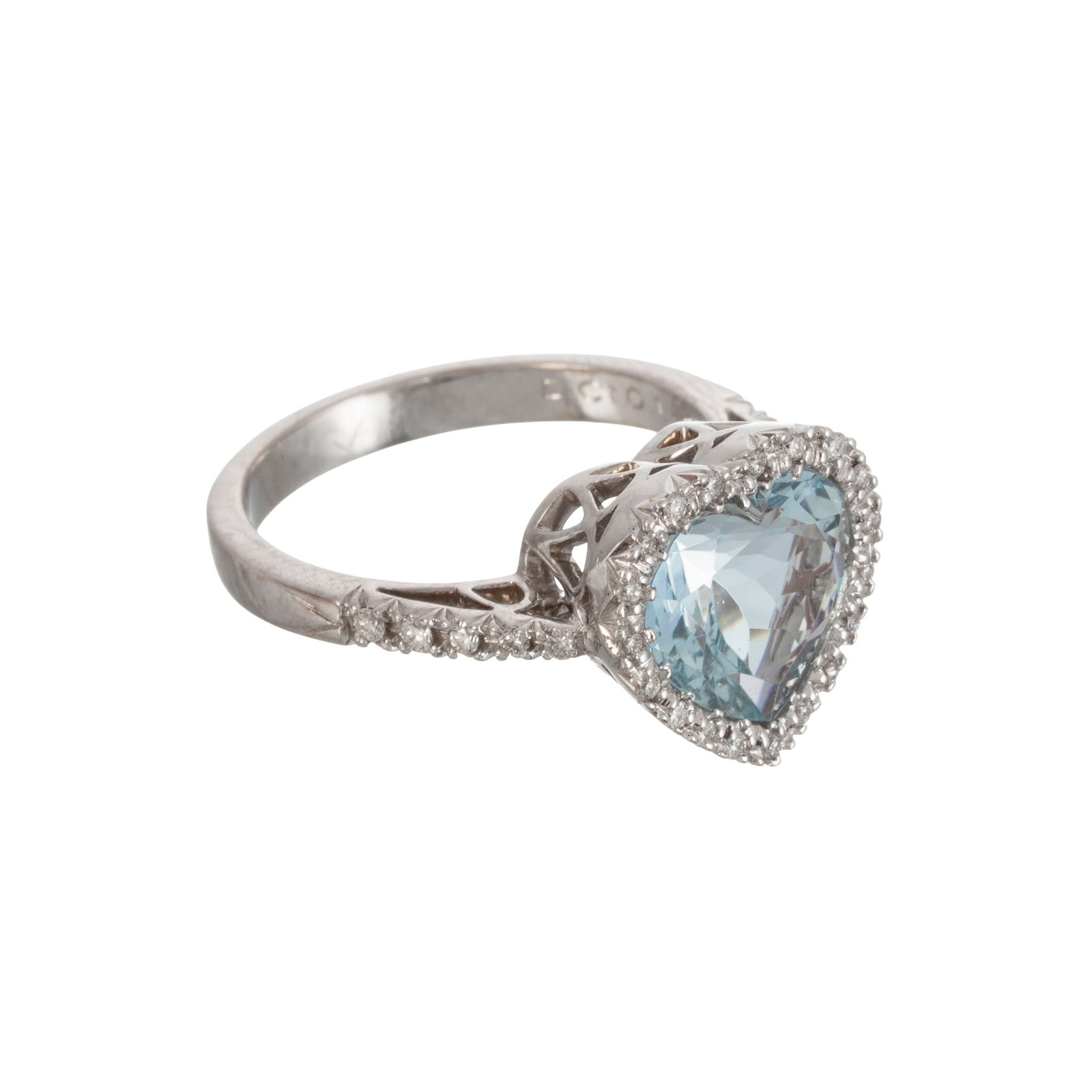 Favero, bague en or gris 750 sertie d'une aigue-marine taille cœur entourée de diamants ta - 3