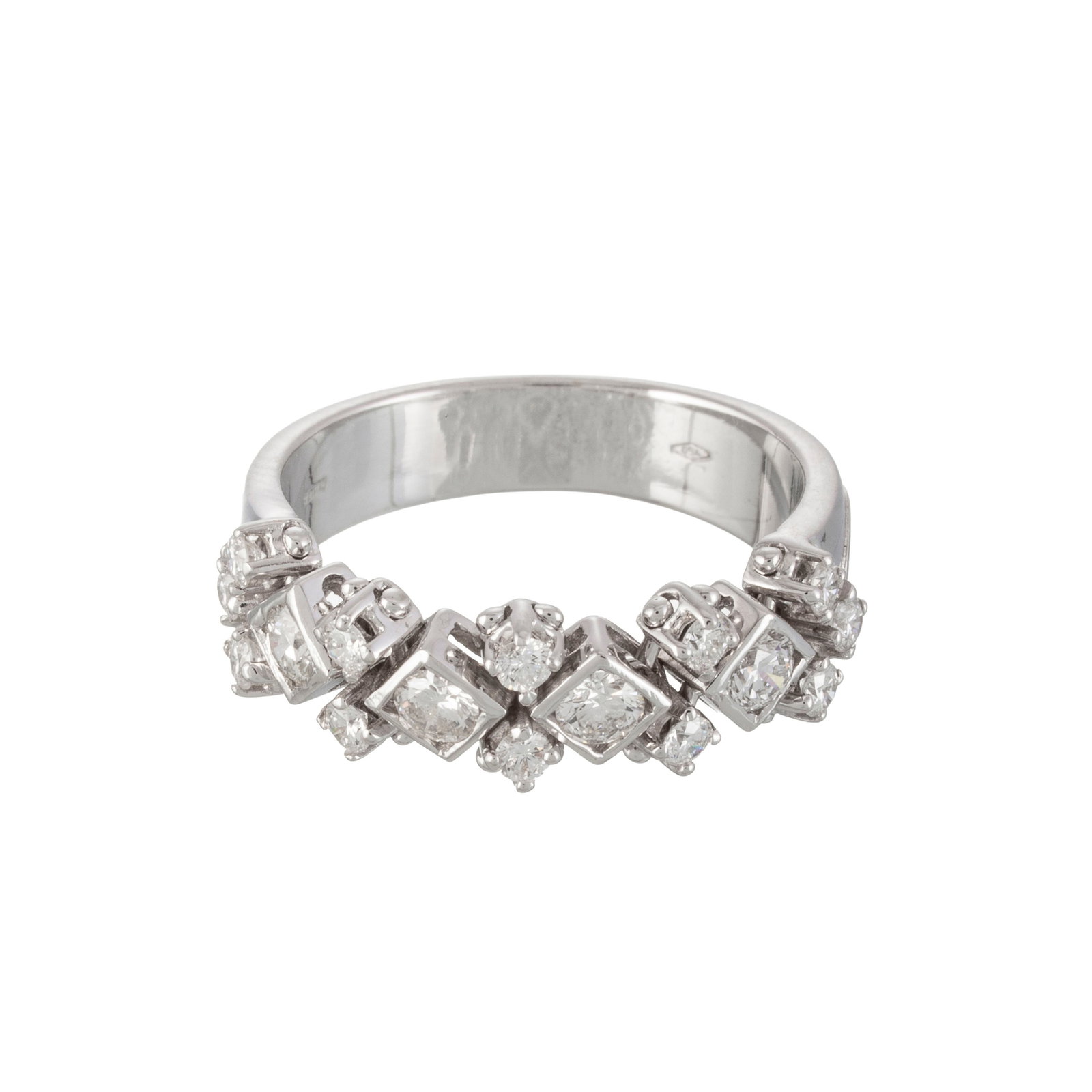 Marika, bague semi rigide or gris 750 sertie de diamants taille brillant, signée, doigt 56-16,  - 2