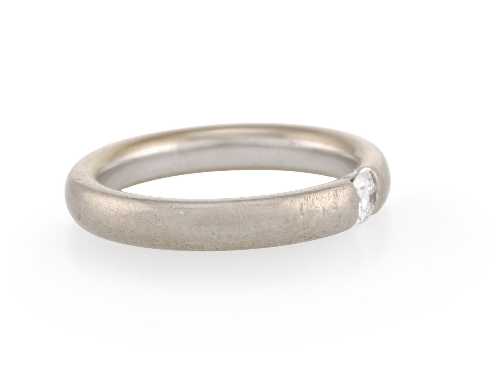 Bague jonc or gris 750 sertie d'un diamant taille brillant, doigt 53.5-13.5, 6g - 2
