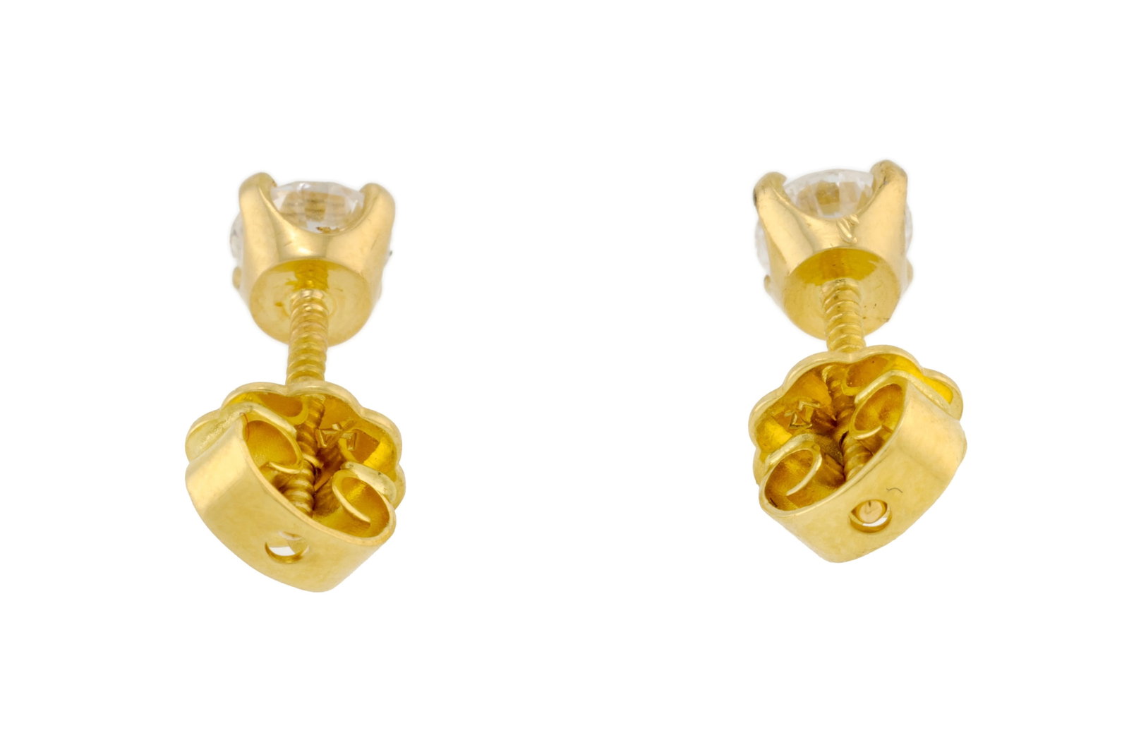Paire de clous d’oreilles en or 750 sertis de deux diamants taille brillant (env. 0.3 ct chacu - 4