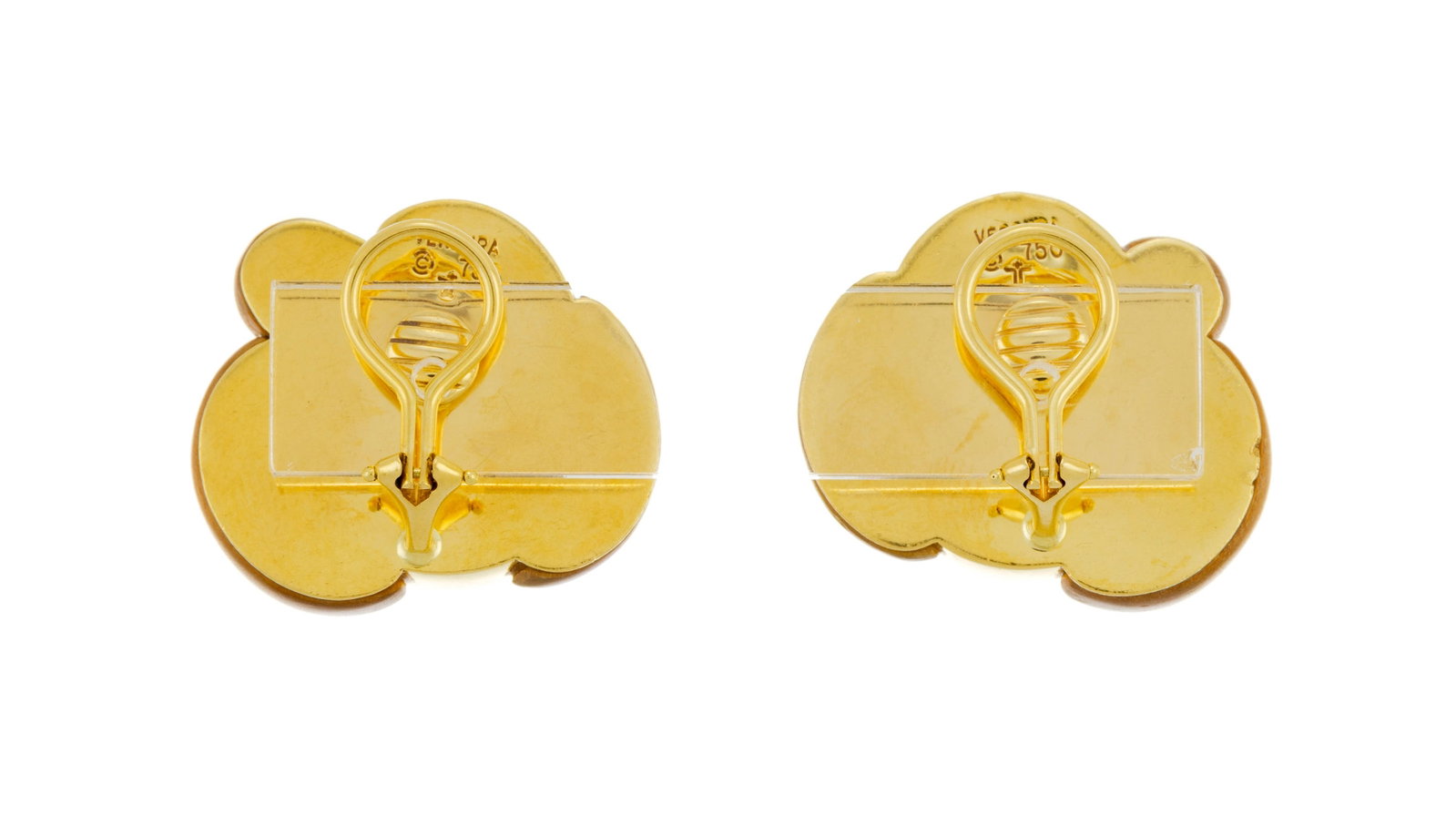 Verdura, paire de clips d'oreilles nœuds en or 750 et bois, signés, h. 2.5 cm, 33g - 3