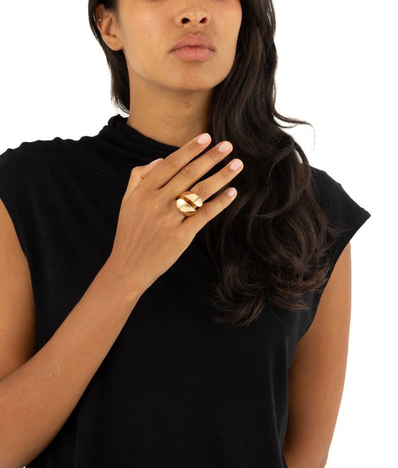 Vhernier, Verso, bague en or rose 750 aux extrémités arrondies, signée, doigt 53-13,  - 6