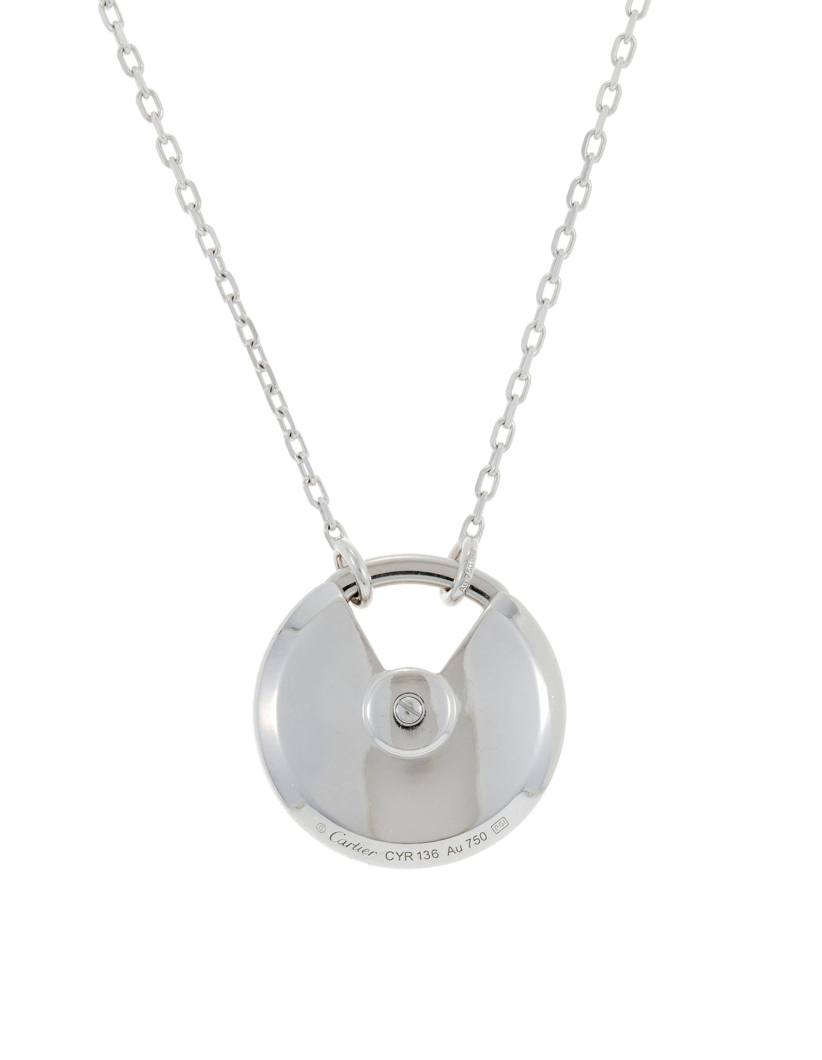 Cartier, Amulette, collier or gris 750 à maille forçat retenant un centre serti de diamant - 3