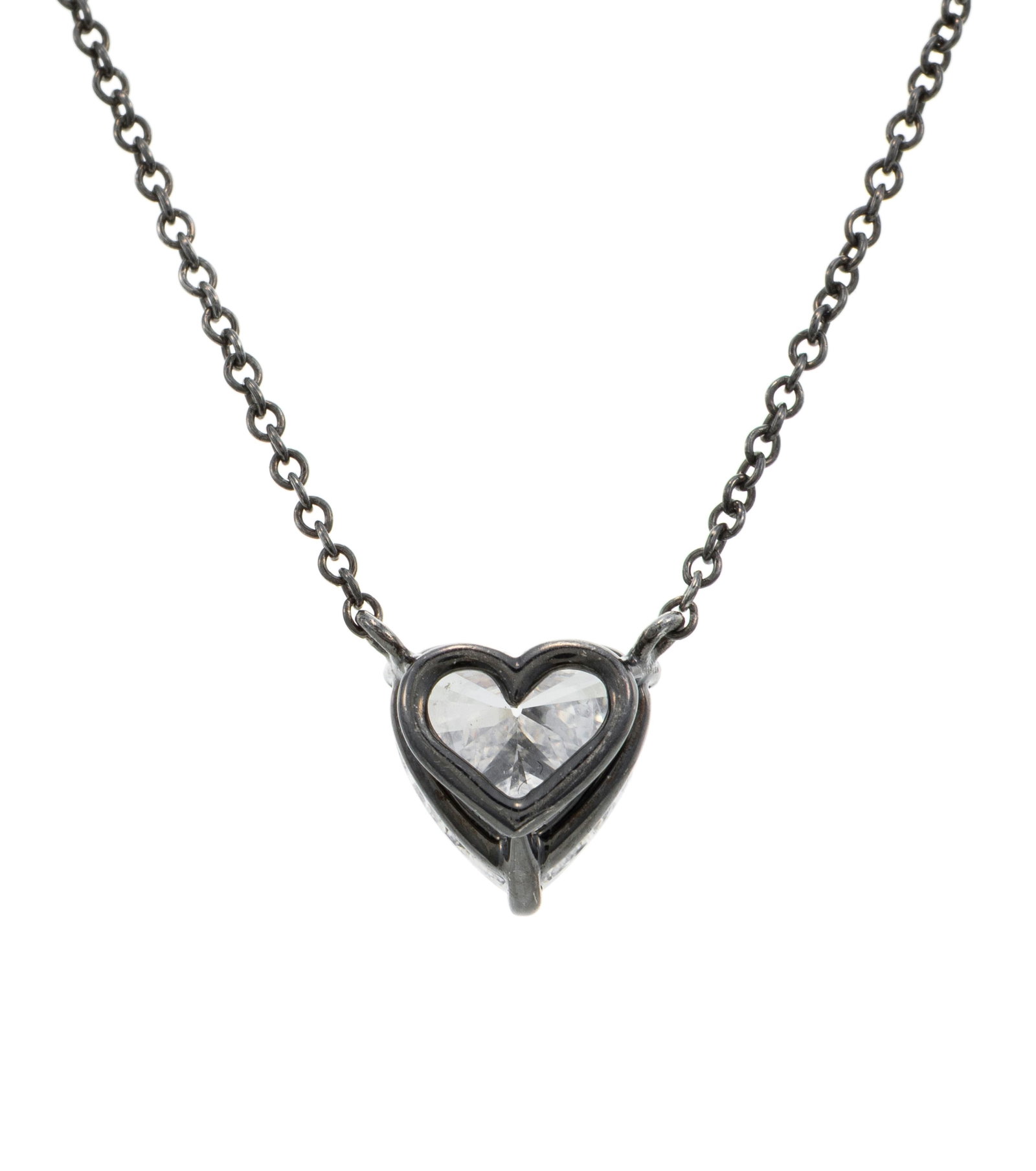 Collier platine noirci à maille forçat retenant un diamant taille cœur de 1.01 carat, - 3