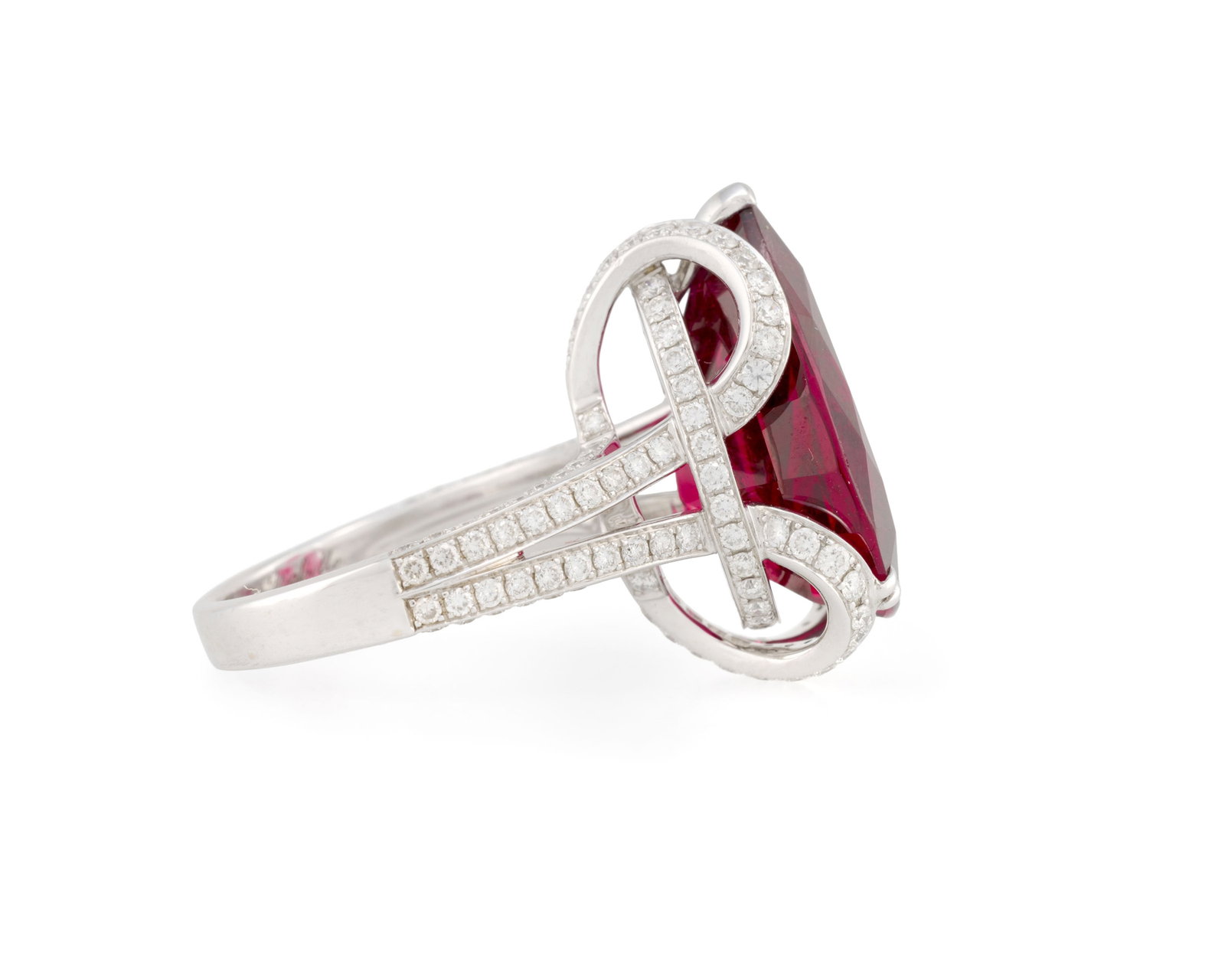 Isabelle Barrier, bague en or gris 750 pavée de diamants taille brillant enserrant une tourmali - 2