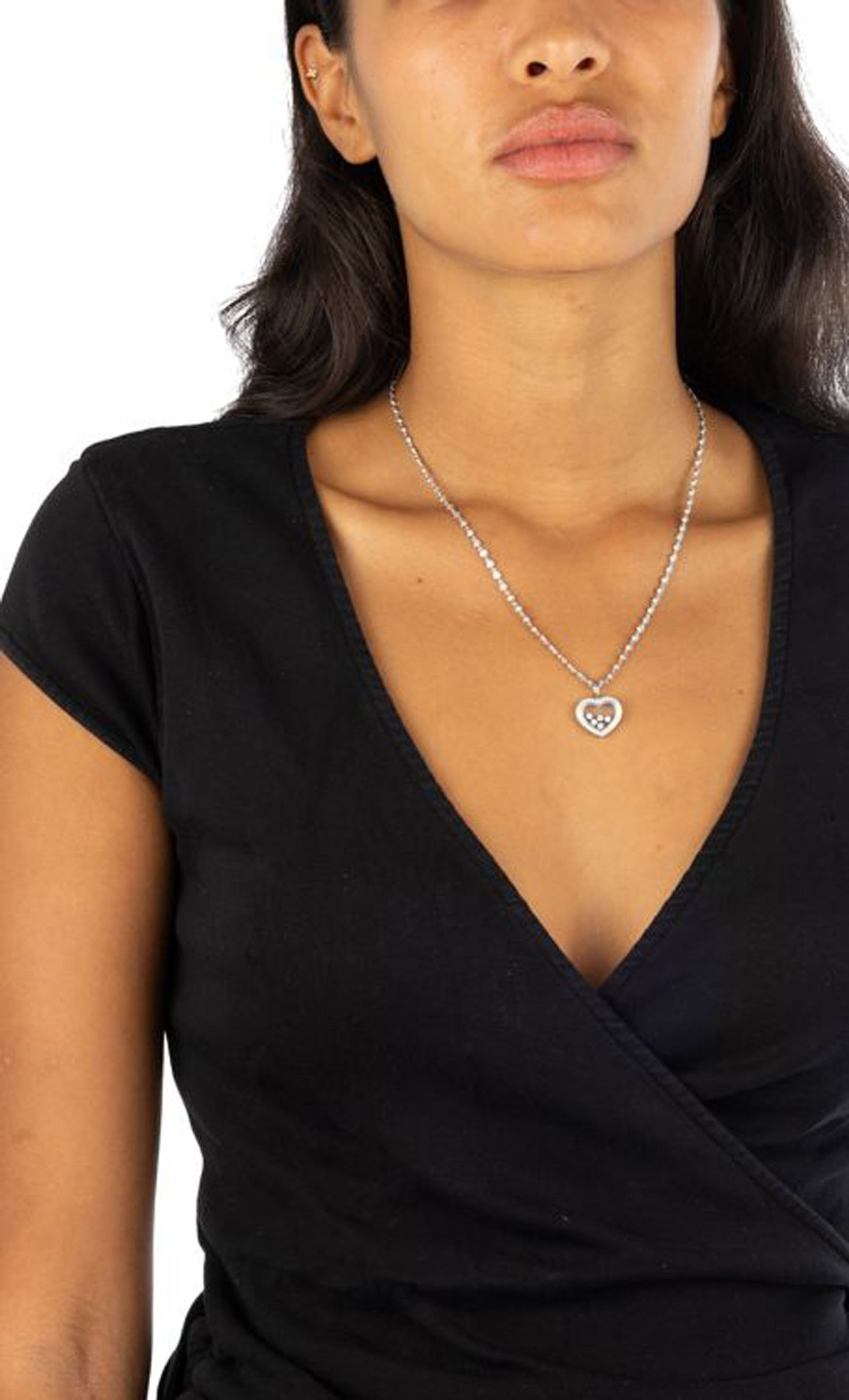 Chopard, Happy Diamonds, pendentif cœur en or gris 750 serti de diamants taille brillant dont c - 4