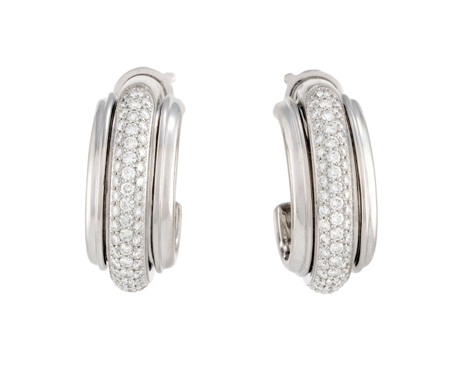 Piaget, Possession, paire de boucles d'oreilles or gris 750 centrant des bandes mobiles pavées  (1 of 4)