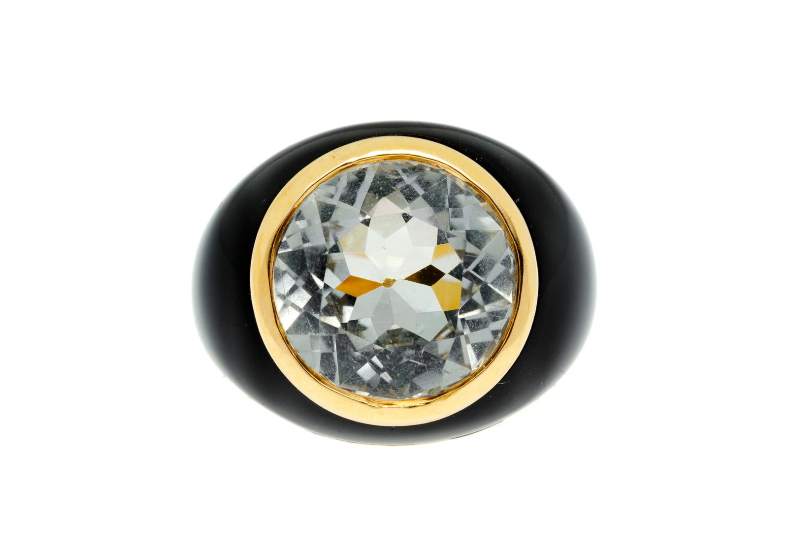 Benoît de Gorski, bague or 750 et onyx sertie d'une topaze taille rond, signée, doigt 51-1: Benoît de Gorski, bague or 750 et onyx sertie d'une topaze taille rond, signée, doigt 51-11, 13g (dégât) Condition Monture: Bon état de conservation général.