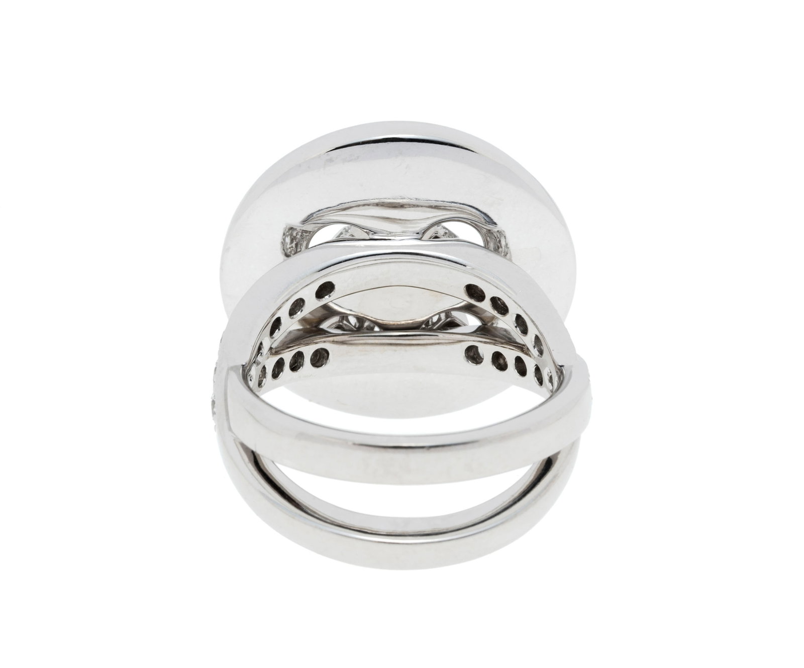 Bague or gris 750 stylisant un bouton serti de diamants taille brillant, doigt 53-13, 12g - 3