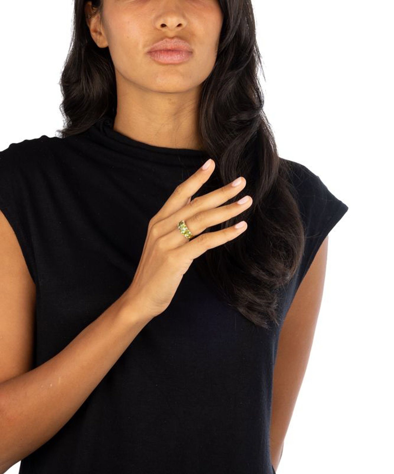 Bague or 750 sertie de péridots taille ovale en chute alternés de diamants taille 8/8, doi - 4