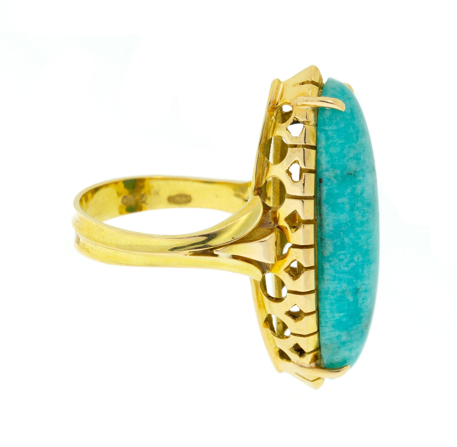 Bague or 750 sertie d'un cabochon d'amazonite, doigt 56-16, 9g - 2