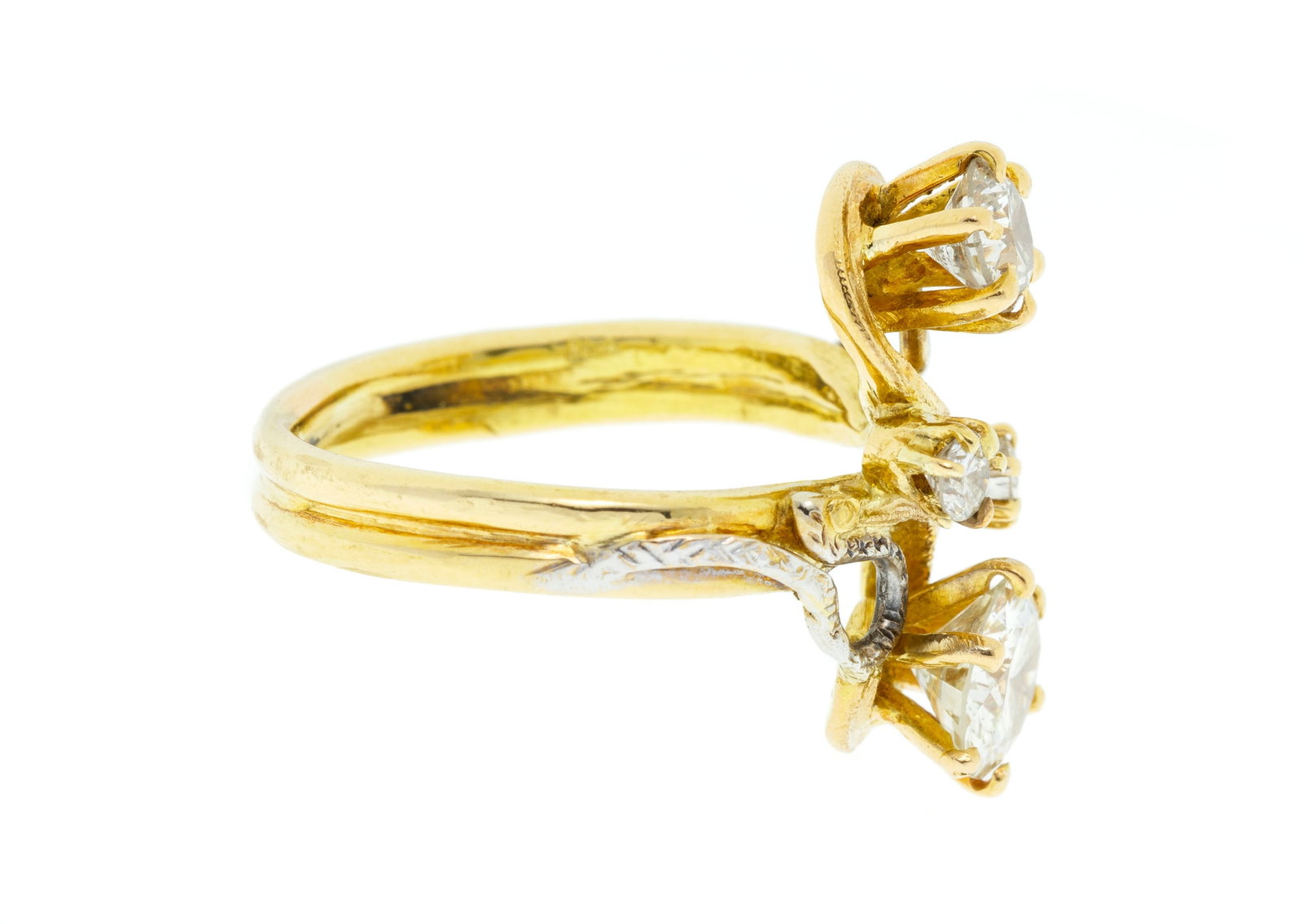 Bague 2 ors 750 sertie de diamants taille brillant (un de 1.2 ct), doigt 56-16, 7g - 2